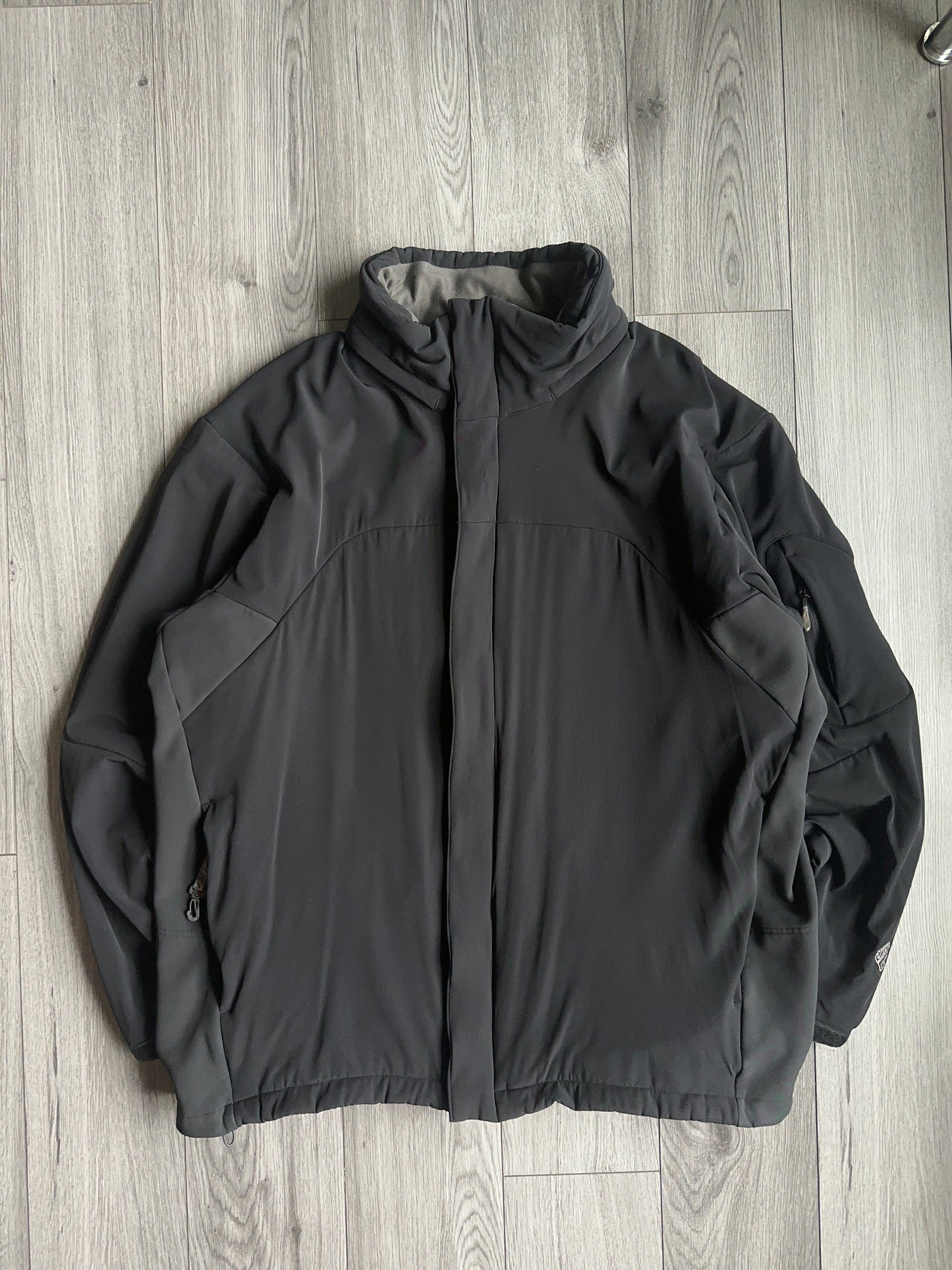 Salomon Paneled Fleece Lined Softshell (XXL)