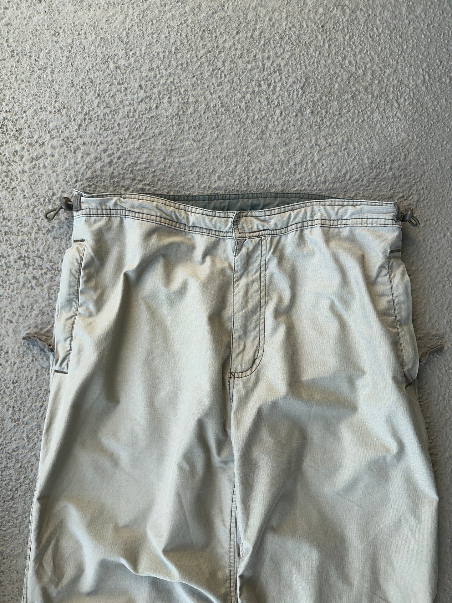 2000 GAP Technical Pants