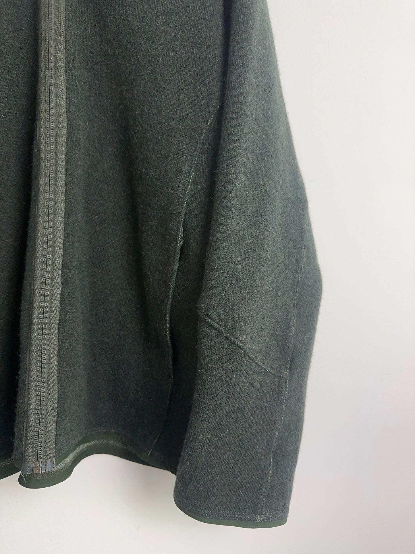 Vintage Arc’teryx Gothic ZipUp (XXL)