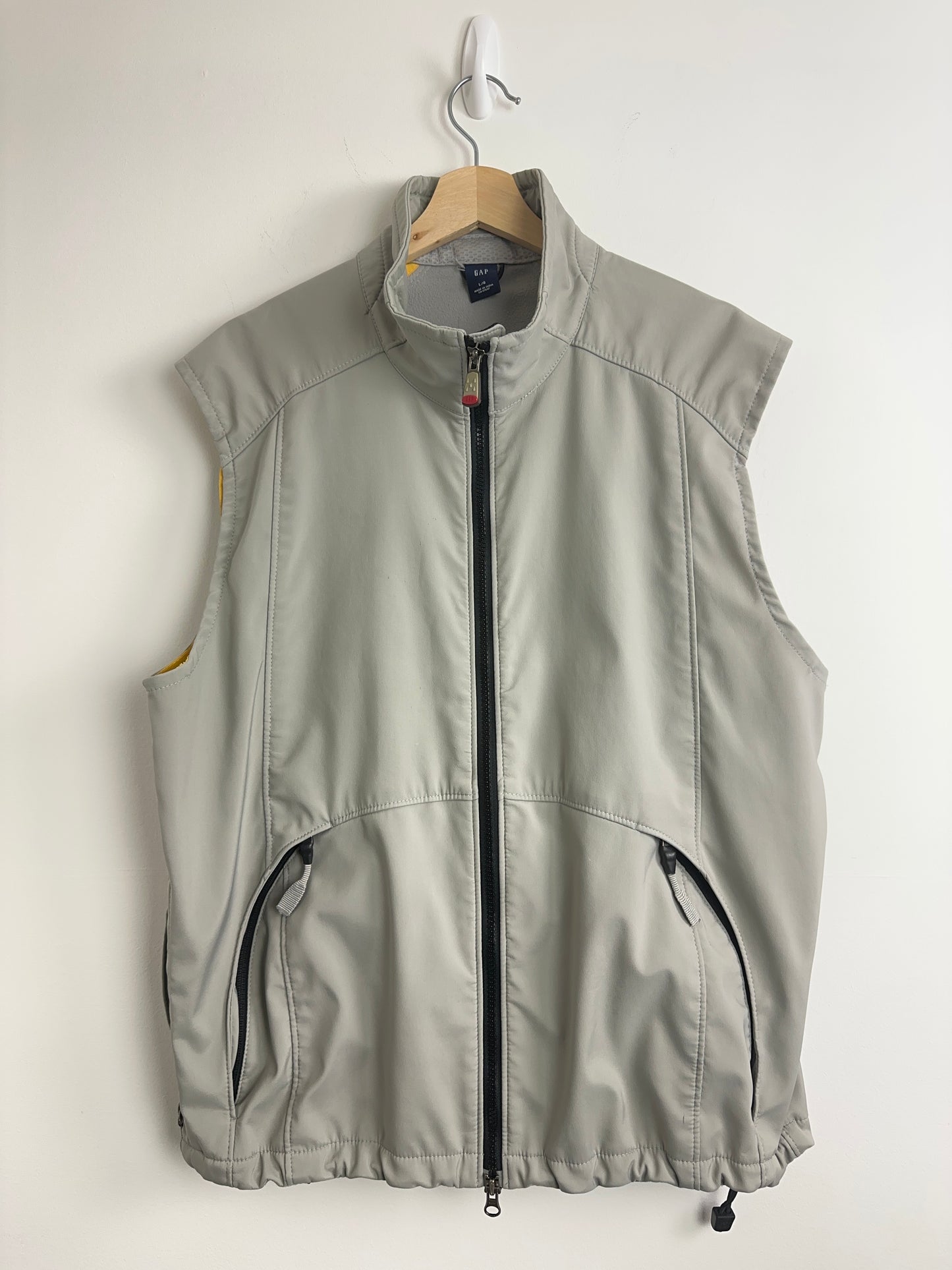 2004 GAP Tech Vest (L)