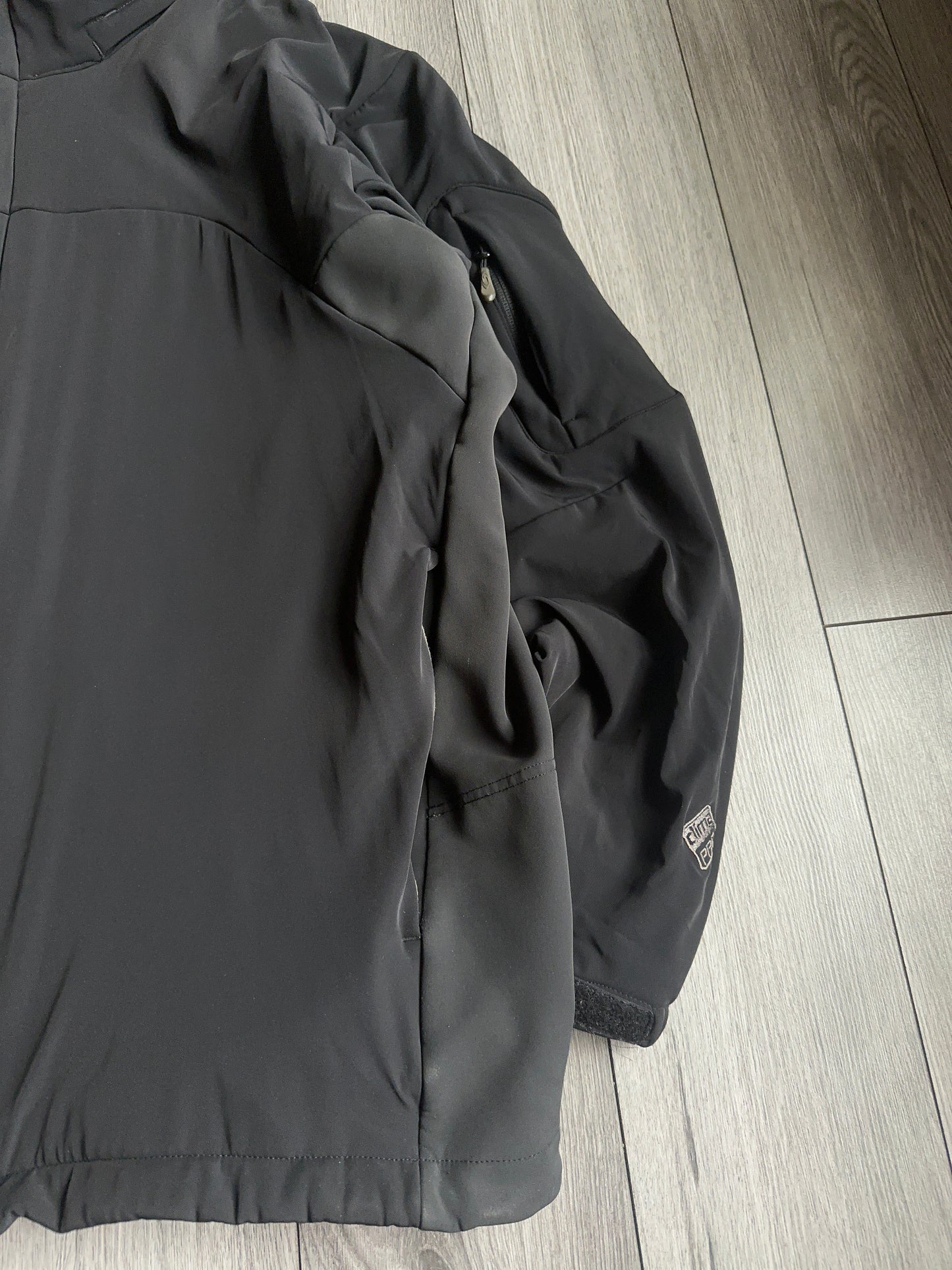 Salomon Paneled Fleece Lined Softshell (XXL)