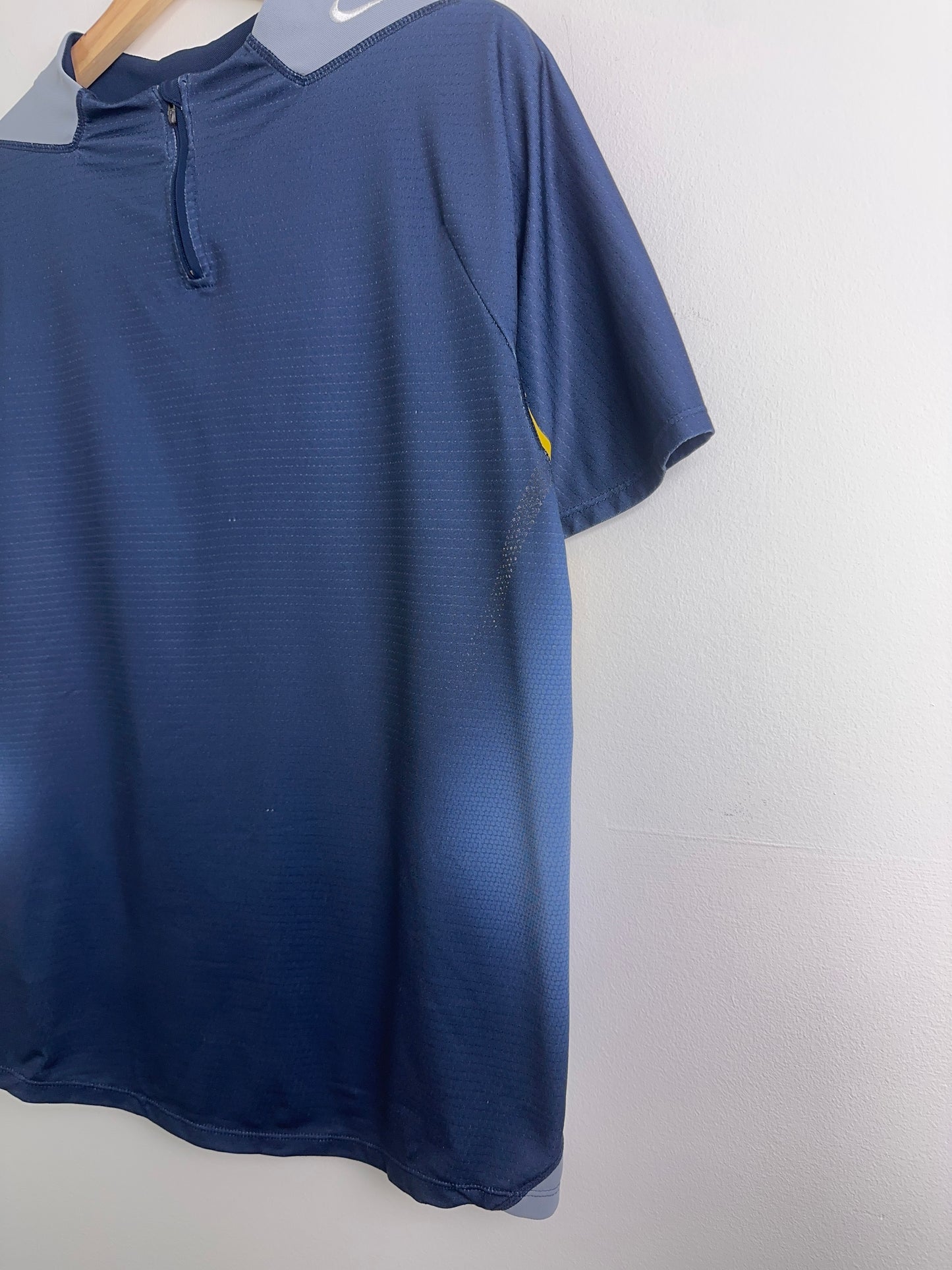 2005 Nike Sphere Dry Tee By Tony Spackman (M)