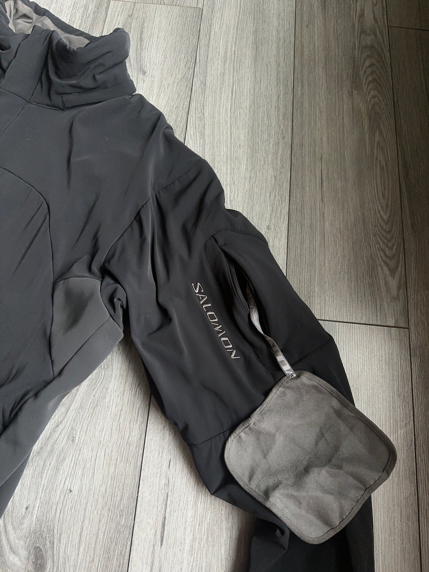 Salomon Paneled Fleece Lined Softshell (XXL)