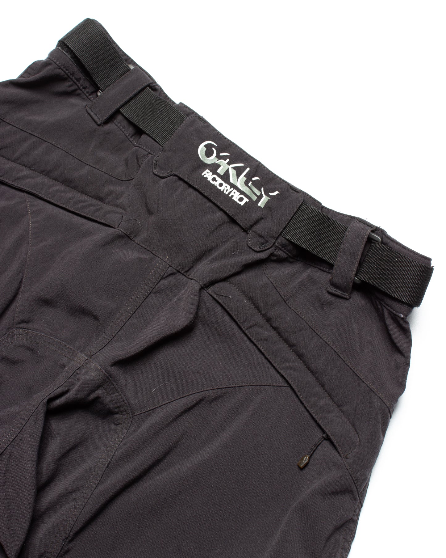 Vintage Oakley Factory Pilot MTB Shorts (31)