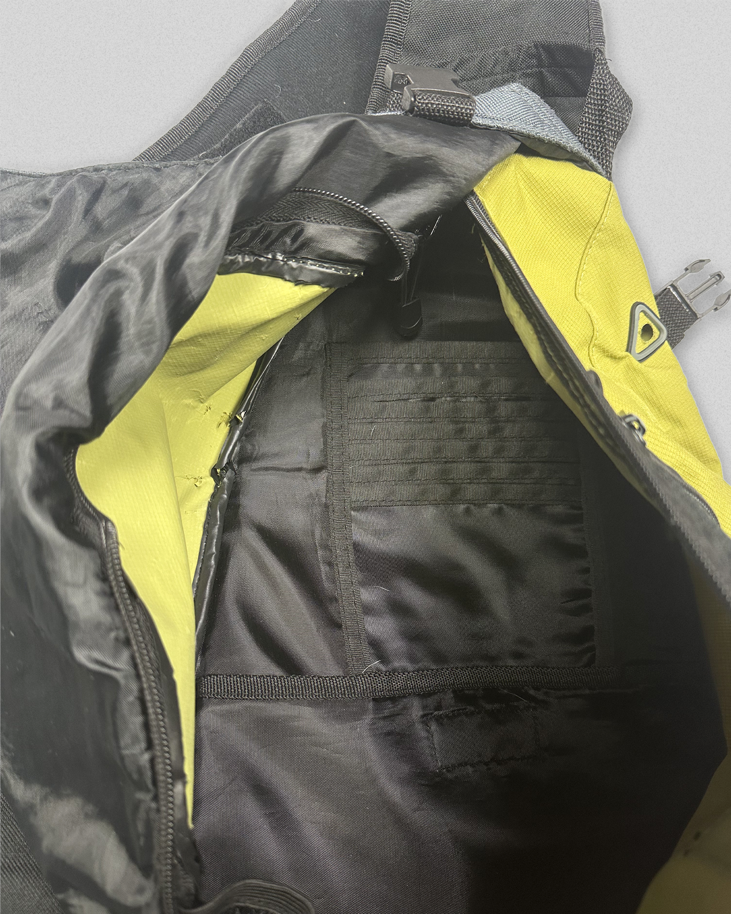 00's AirWalk Sling Bag