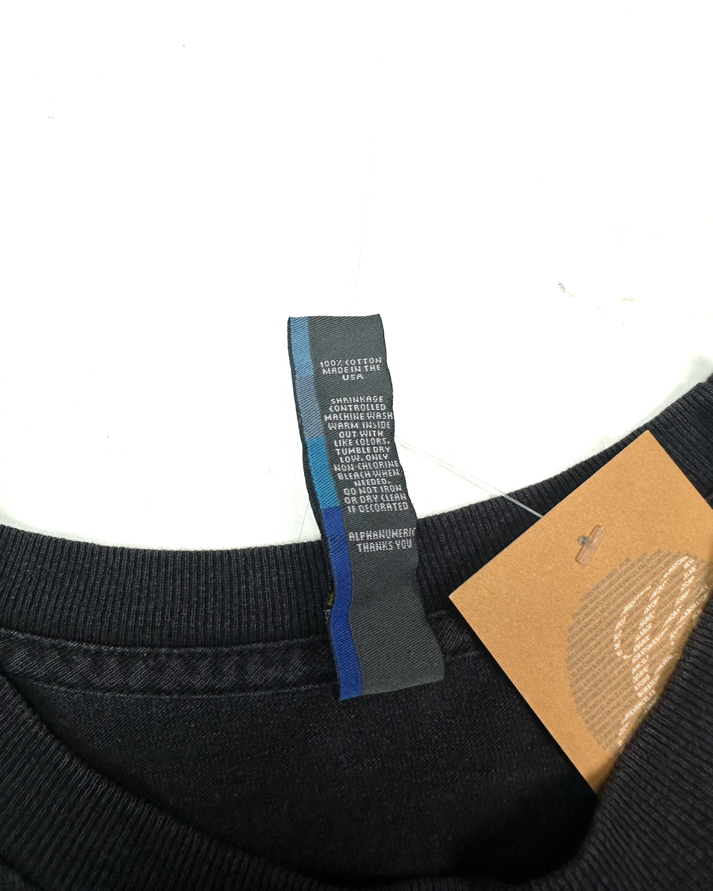 Alphanumeric Logo LS (M)