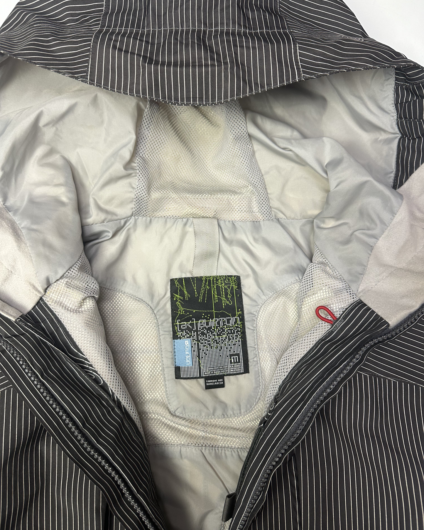 Burton AK Goretex Woodgrain 2L Jacket (M)