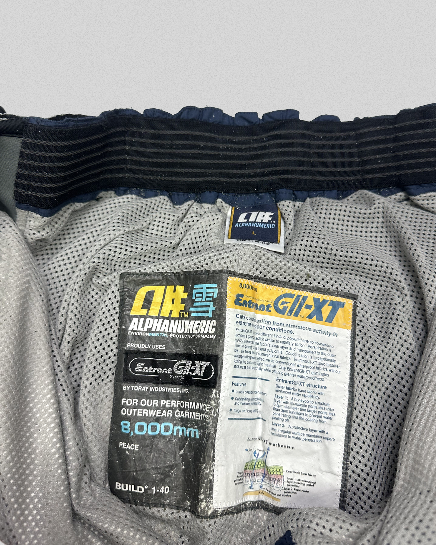 00's Alphanumeric Snow Pants (L)