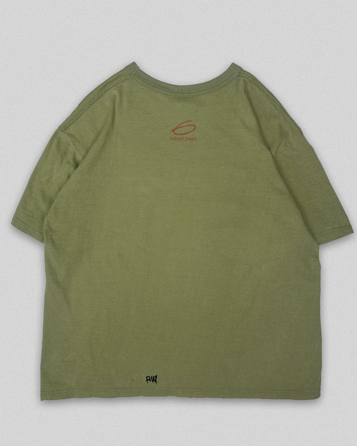 00's Balance Wear Design Graphic Tee (L)