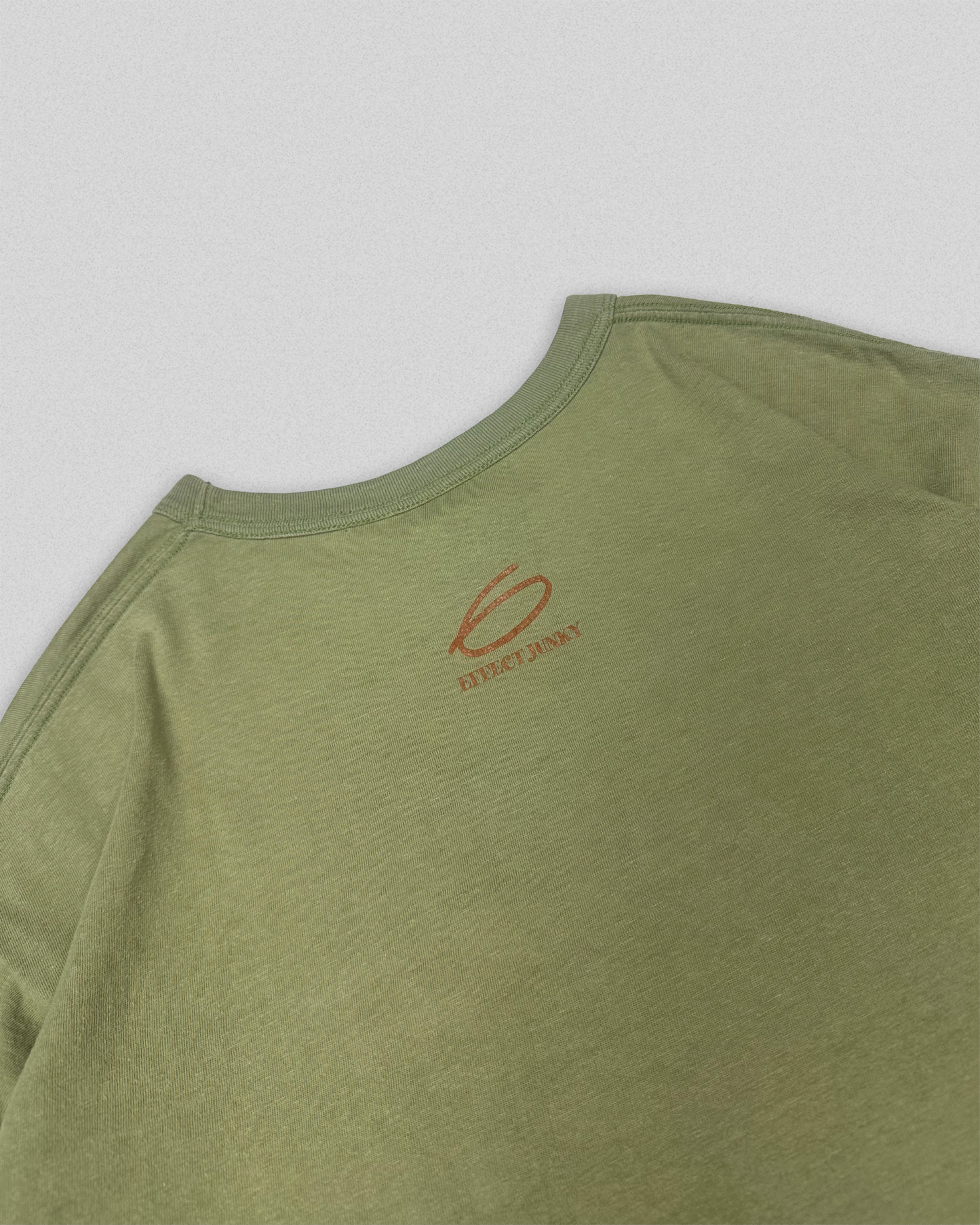 00's Balance Wear Design Graphic Tee (L)