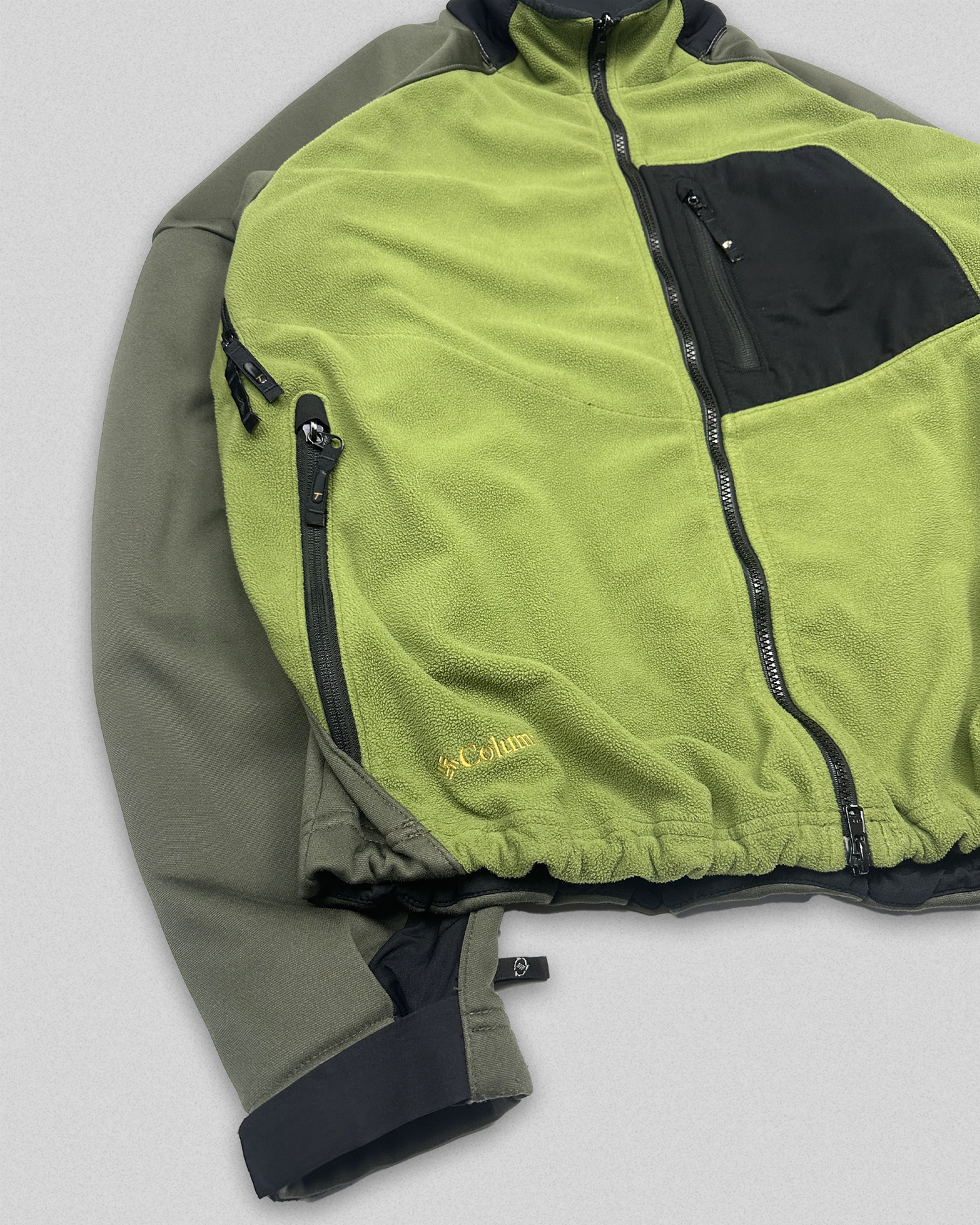 00's Columbia Titanium Fleece/Softshell (XXL)