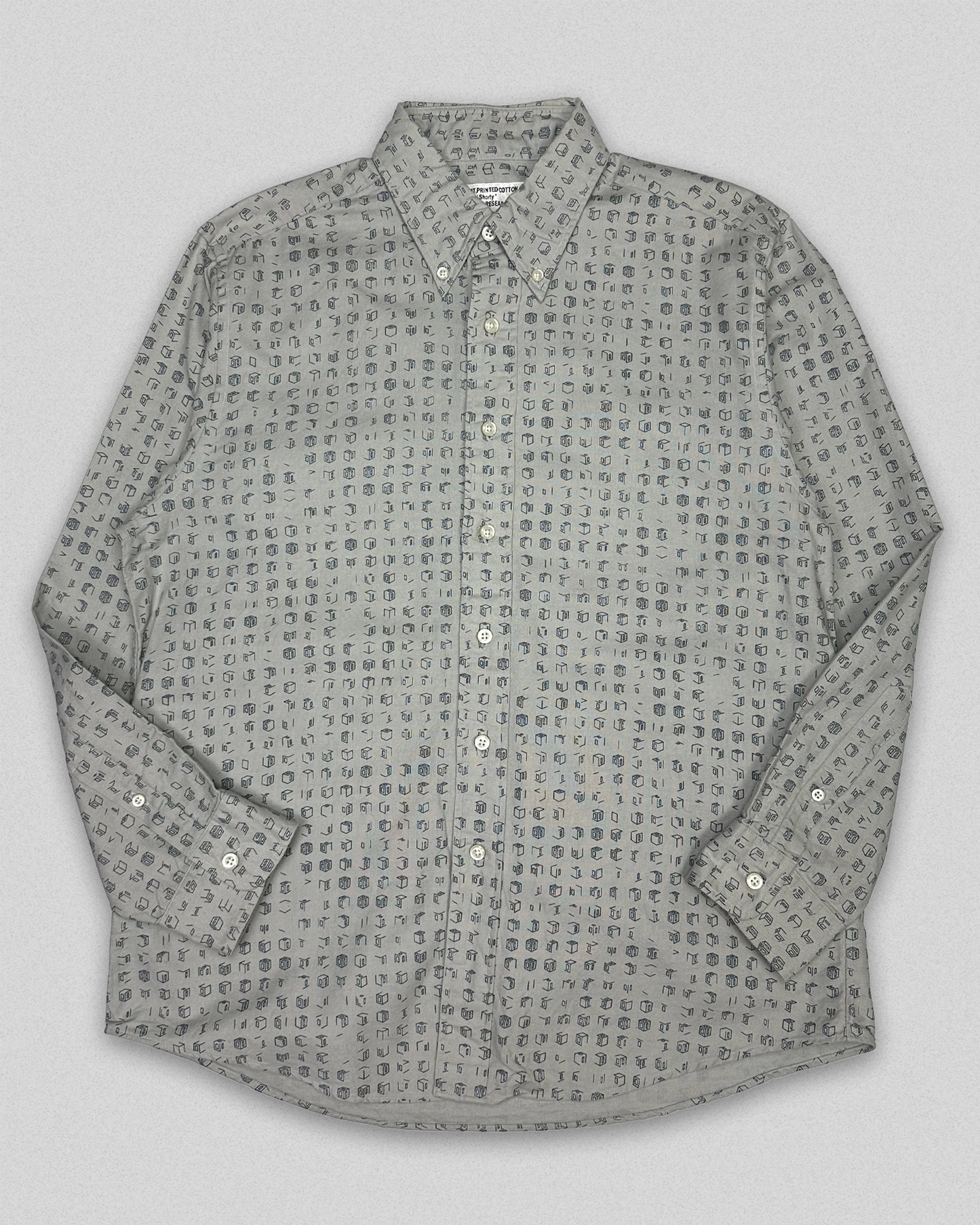 05' General Research Cube Button Down (M)