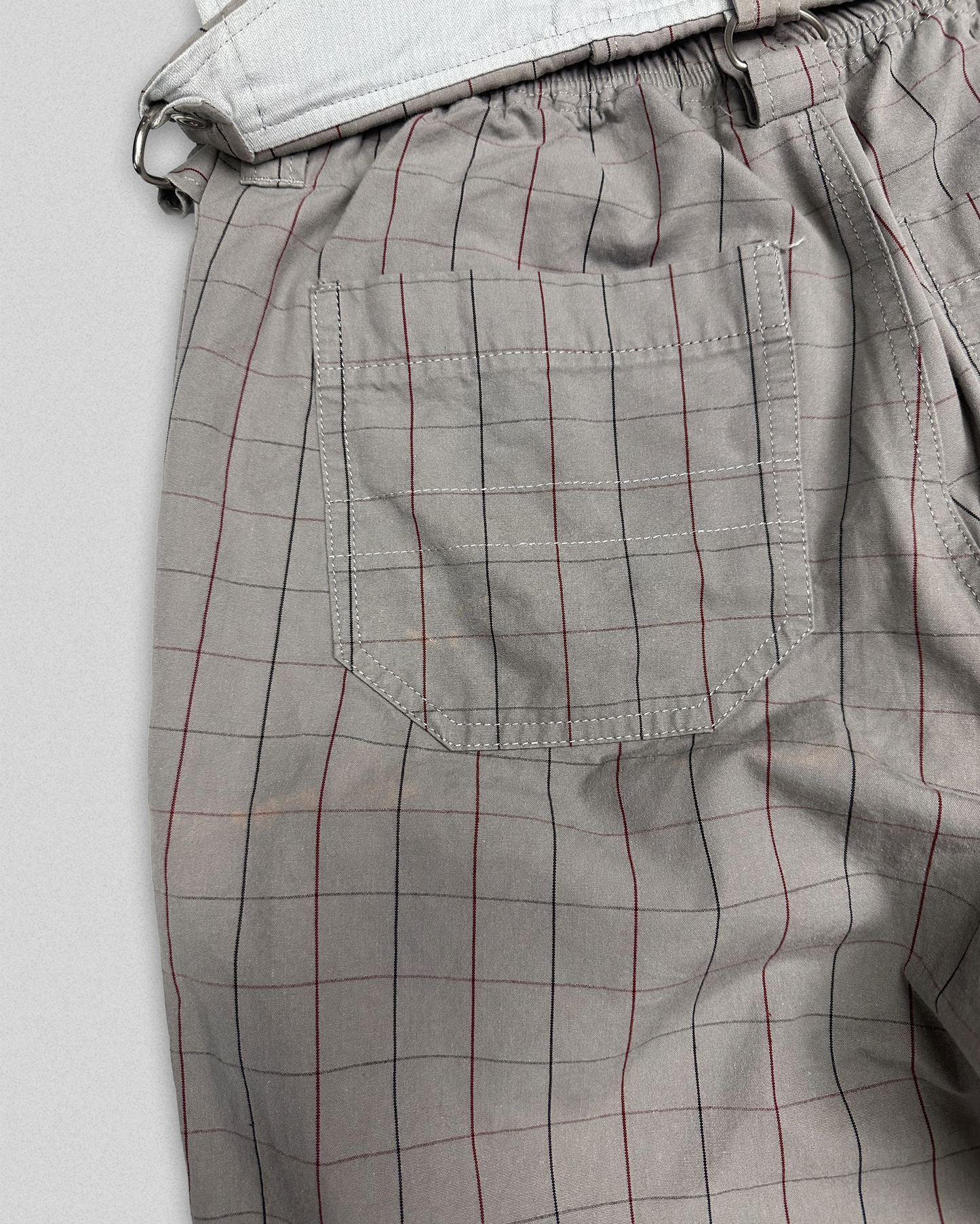 00's Milkboy Cargo Shorts (32)