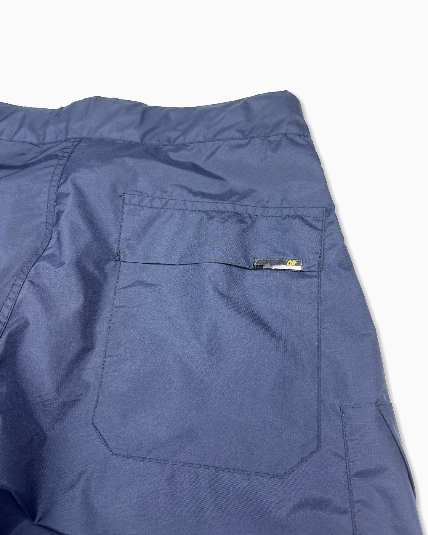 00's Alphanumeric Nylon Shorts (32)