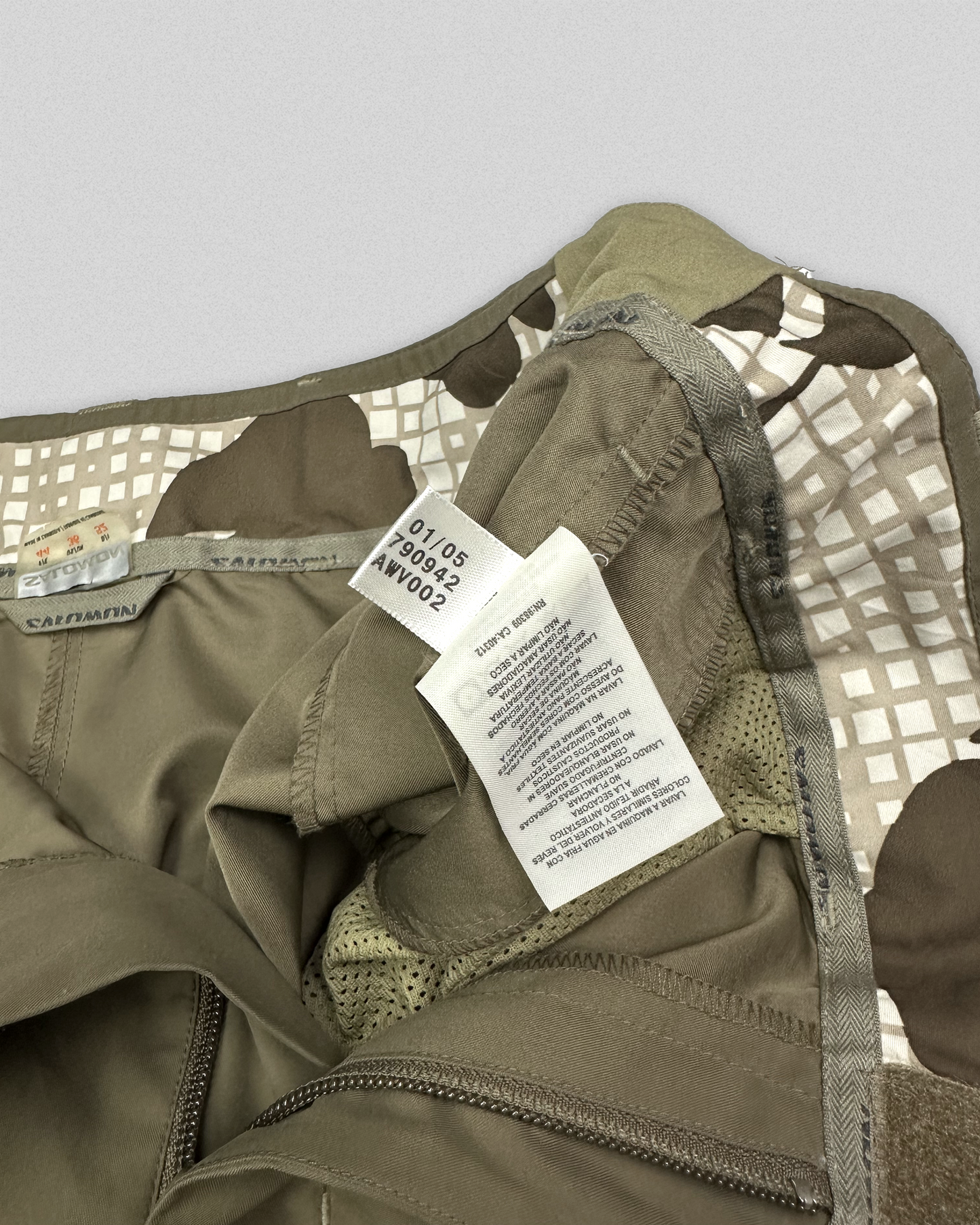 05' Salomon Shorts (36)