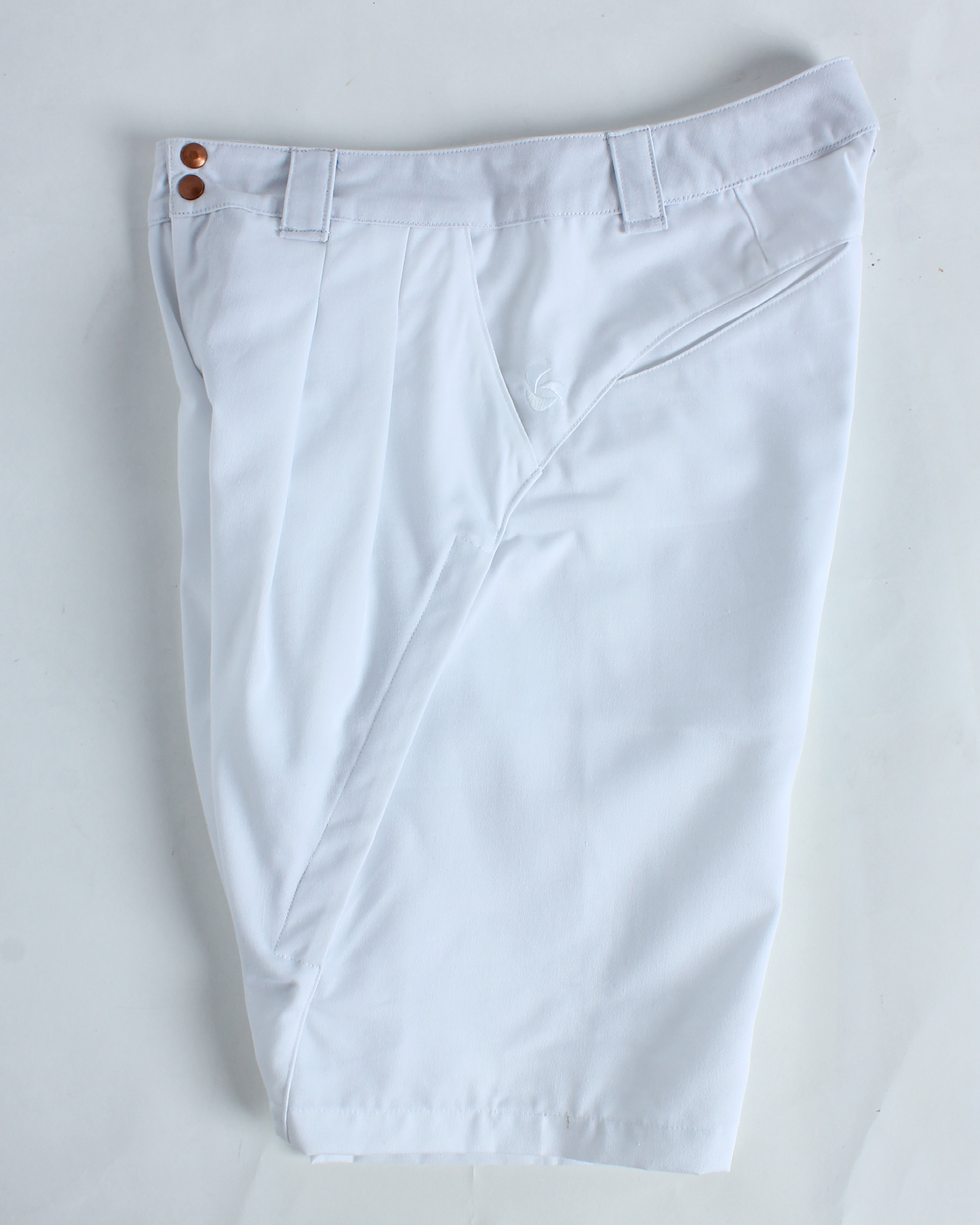 Pleatilated Shorts (White)