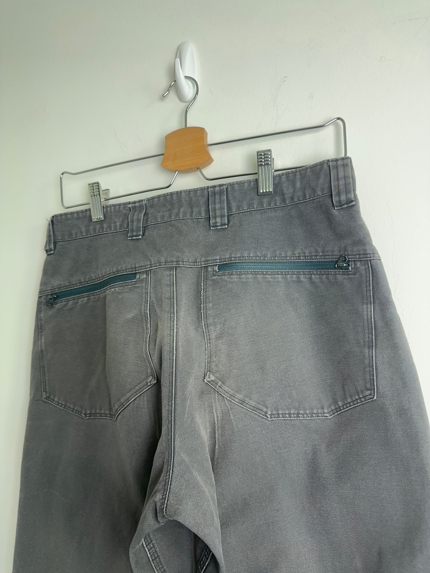 Vintage Arc’teryx Climbing Shorts (30)
