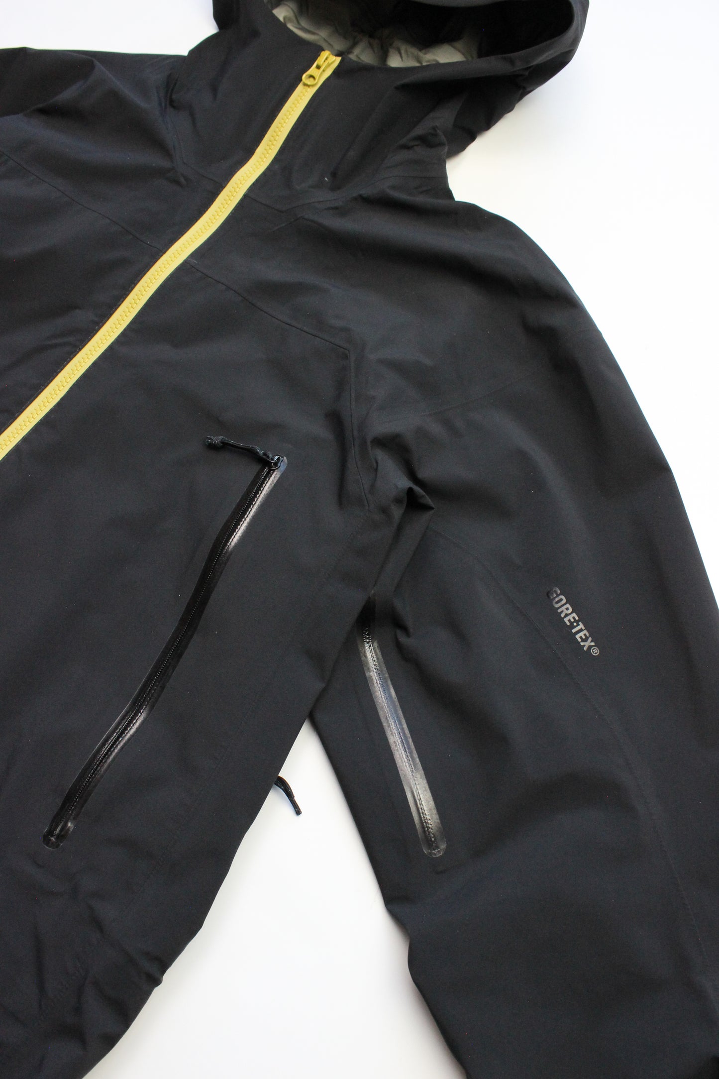 Arc’teryx Zeta AR Jacket (L)