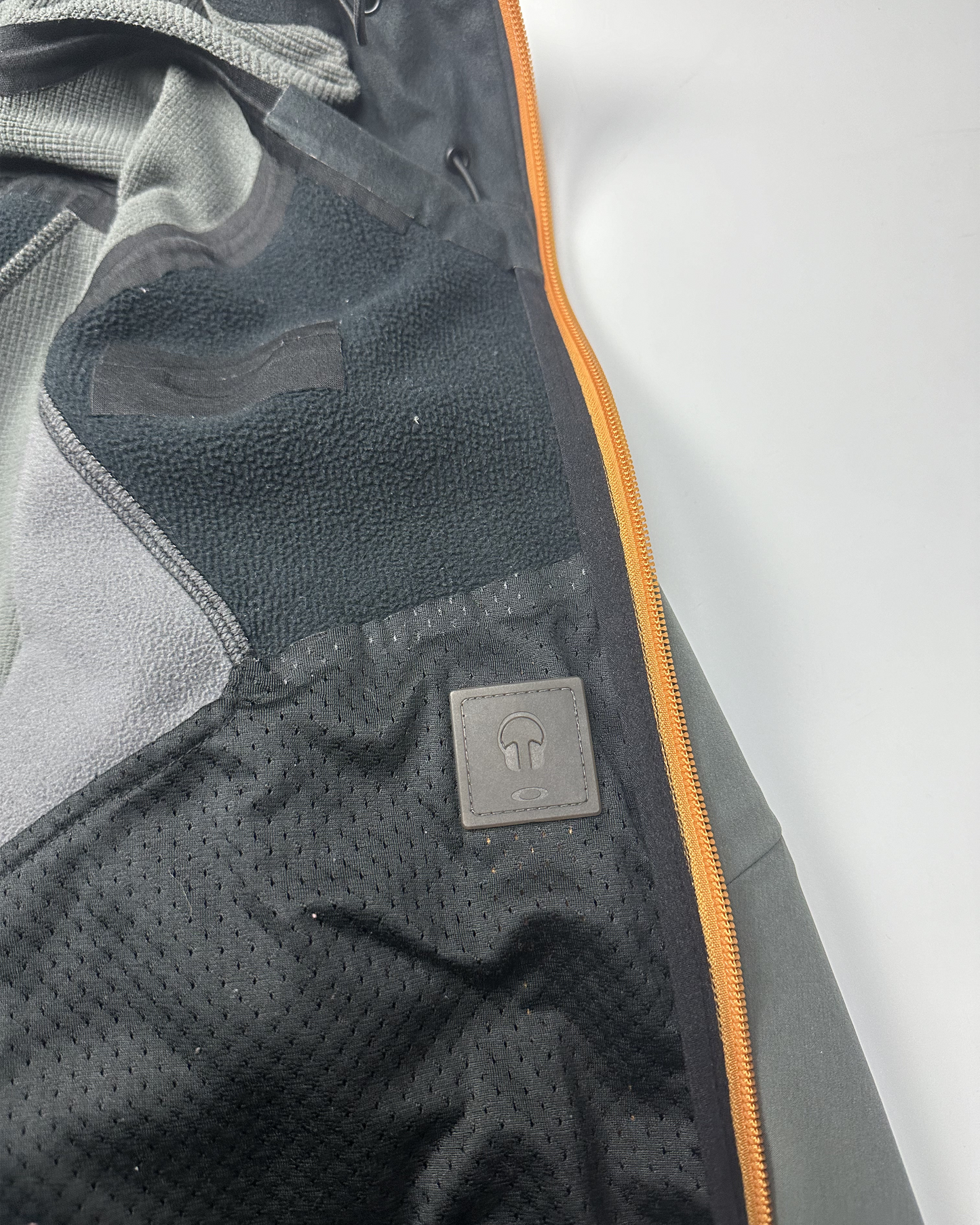 Oakley Technical Soft Shell (L)