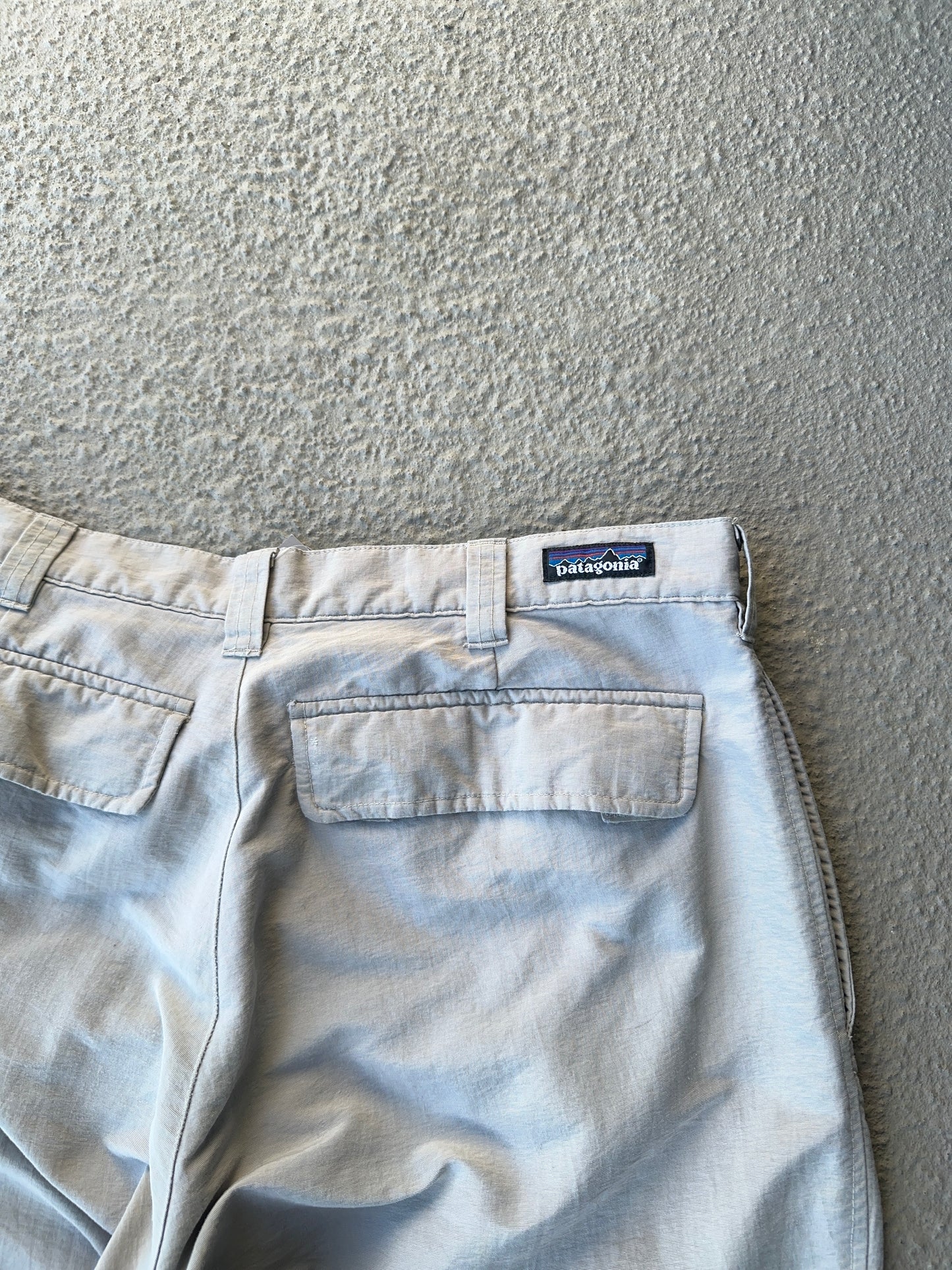 2001 Patagonia Nylon Pants (36)