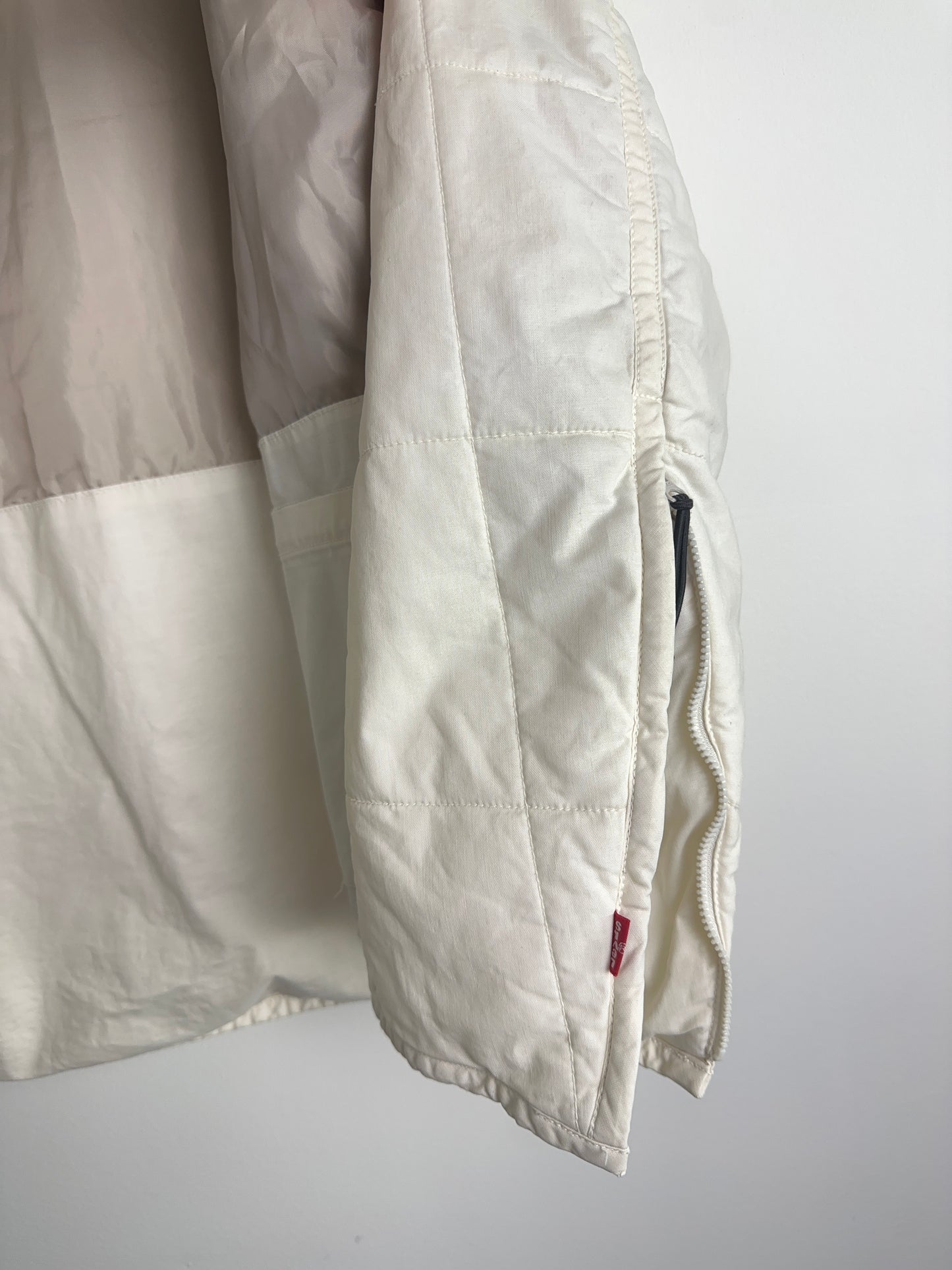 Vintage Levi’s Engineered Quilted Jacket (M)