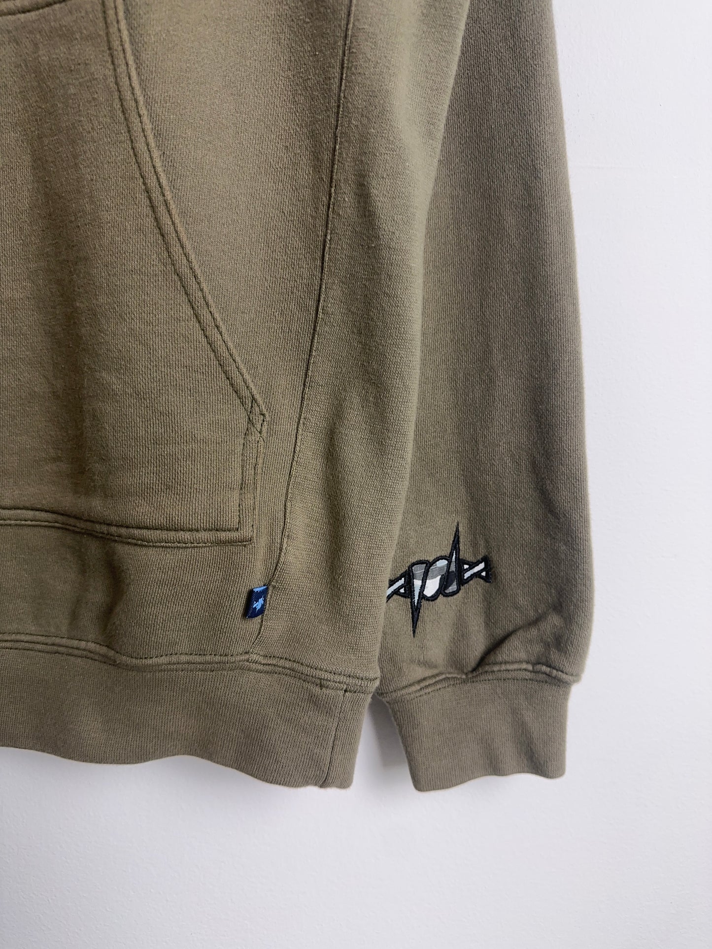 2000’s Recon Embroidered Crewneck (L)