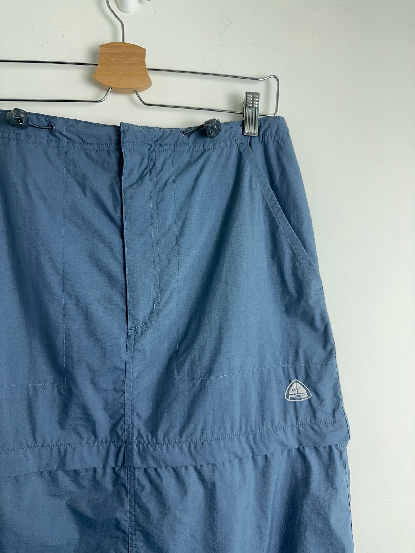 2002 Nike ACG 2n1 Skirt (M)