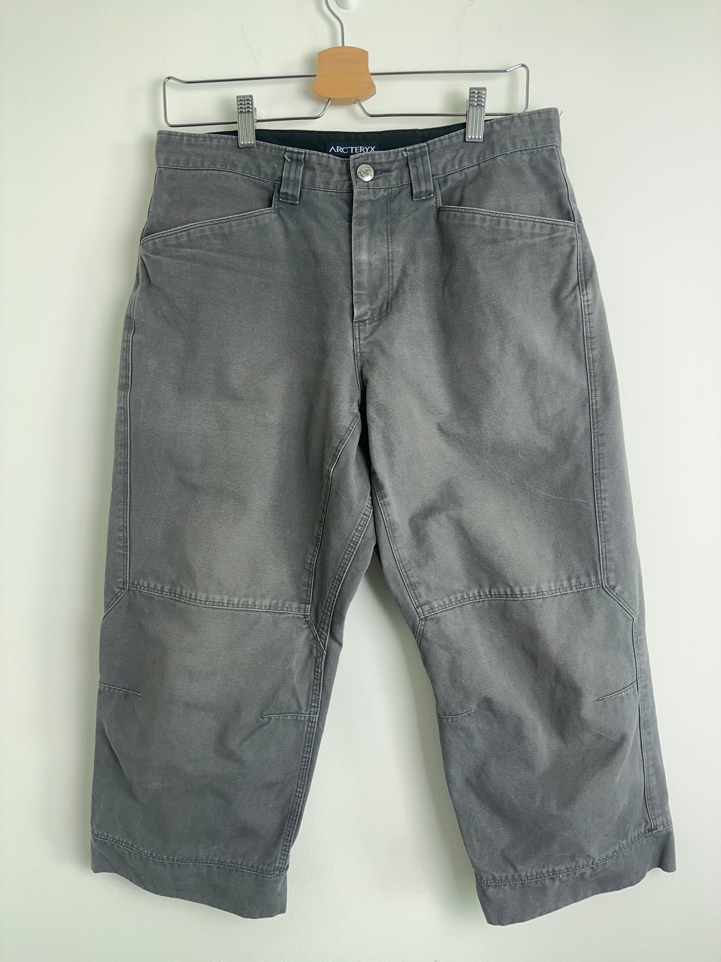 Vintage Arc’teryx Climbing Shorts (30)