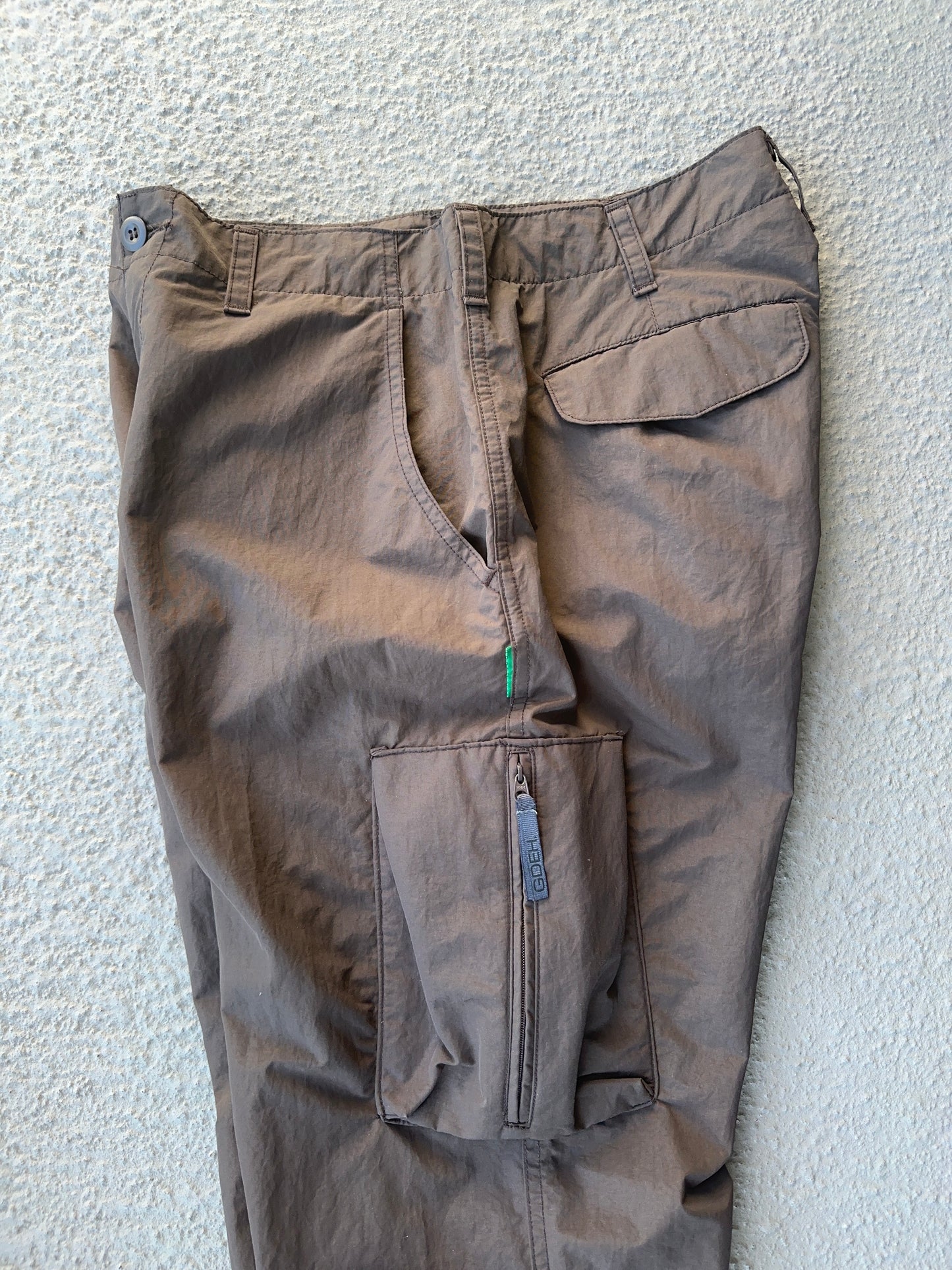 90’s Good Enough Nylon Cargo Pants (32)