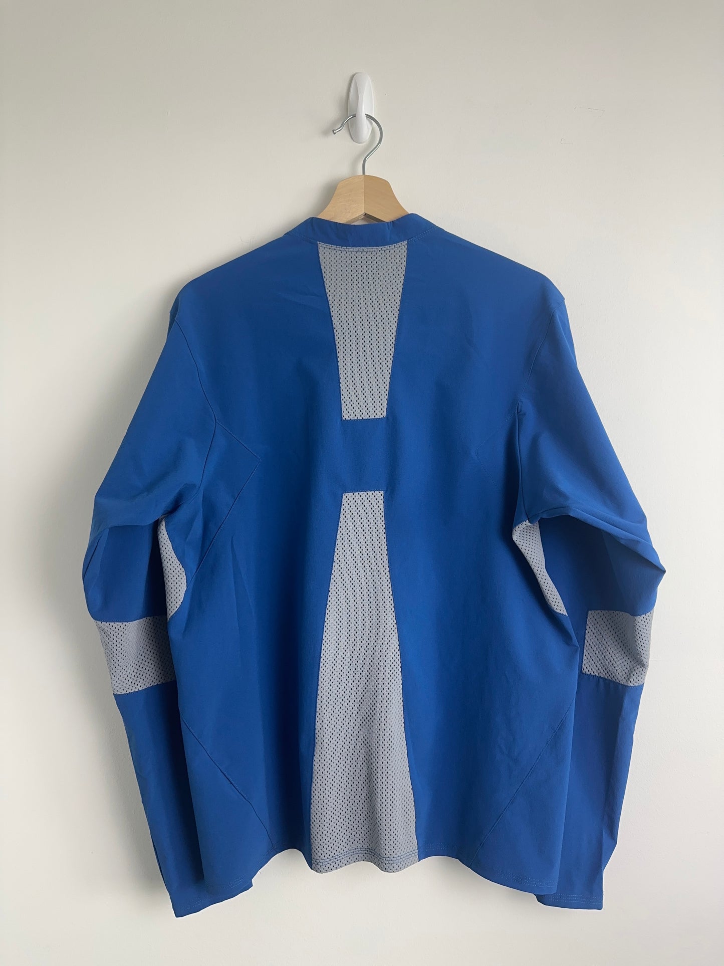 2005 Nike Mesh Paneled Pullover (M)
