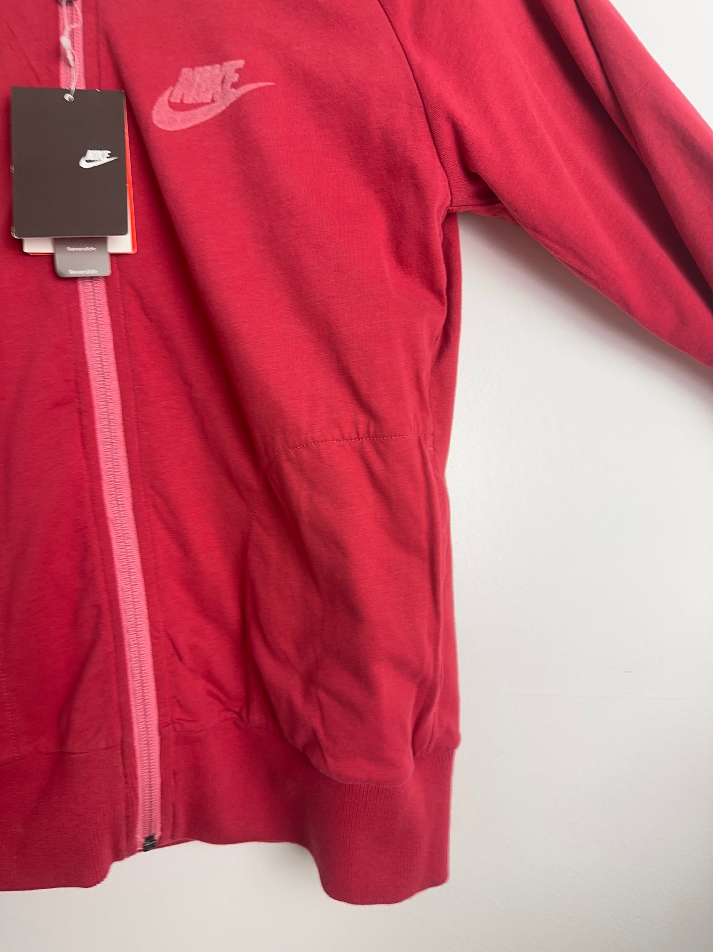 2007 BNWT Nike Honolulu Marathon Striped Hoodie (S)