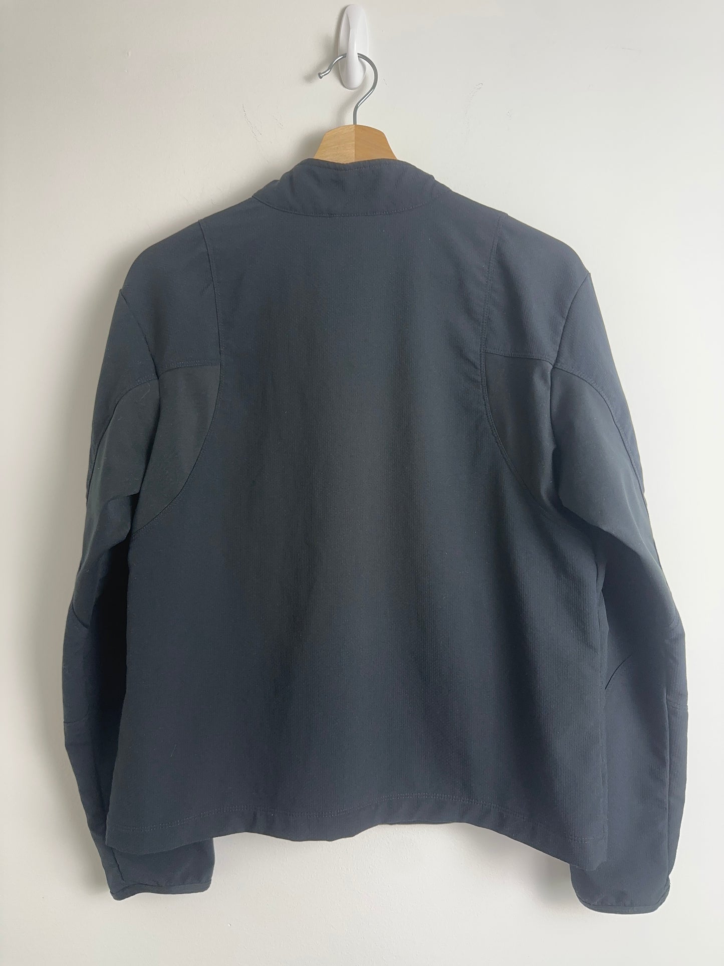 2006 Nike Sphere ZipUp (L)