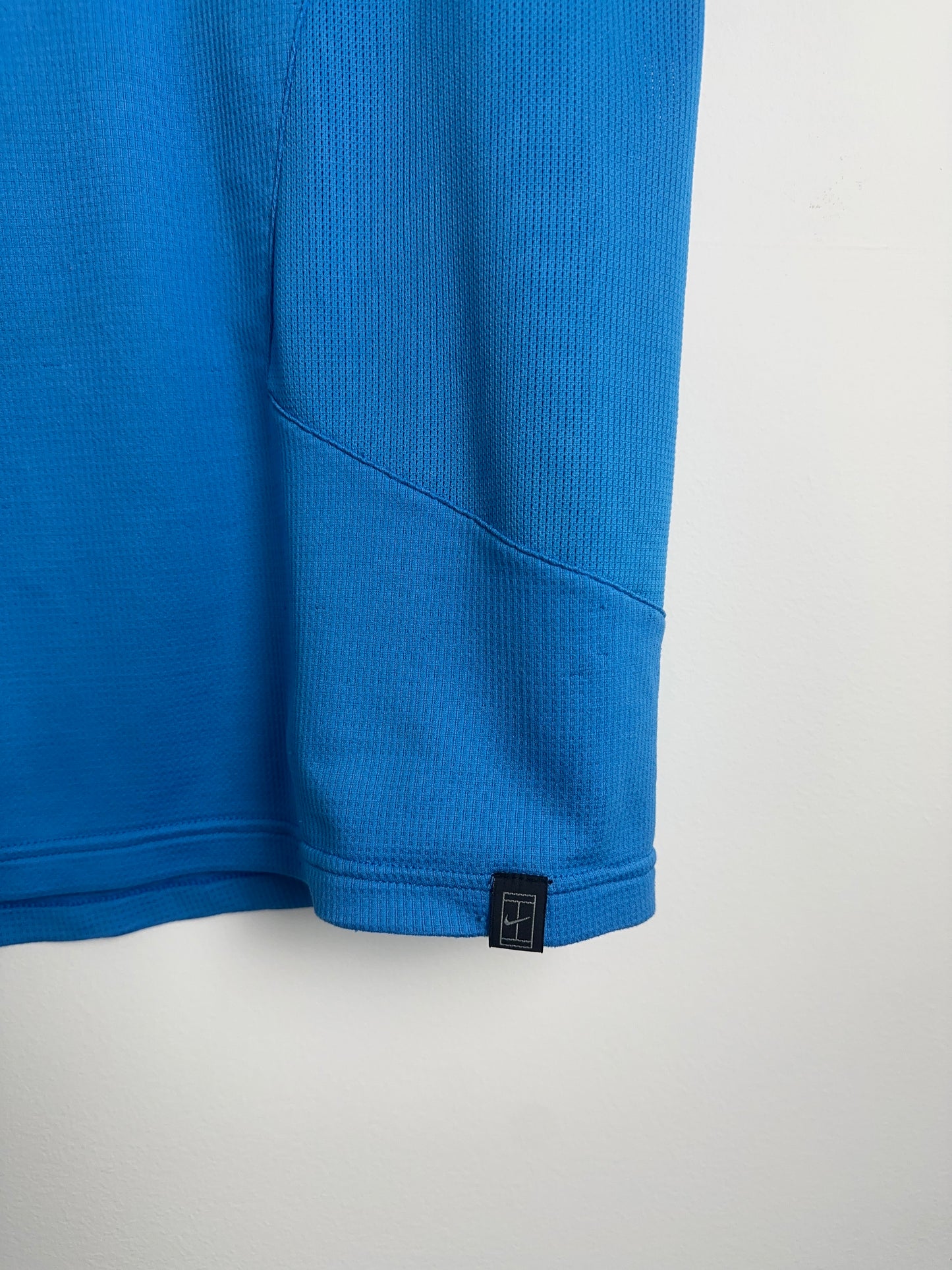 2006 Nike Sphere React Fish Scale Cooling Tee (M)