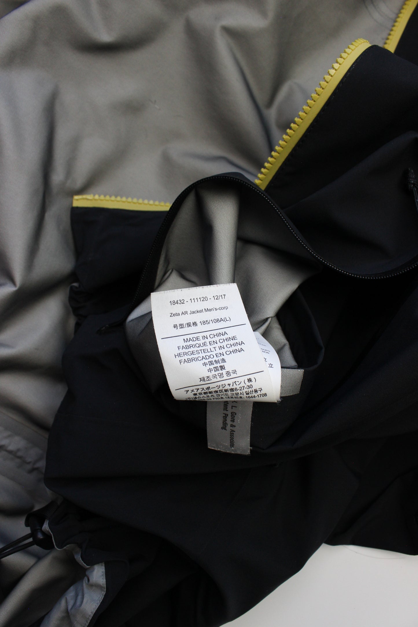 Arc’teryx Zeta AR Jacket (L)