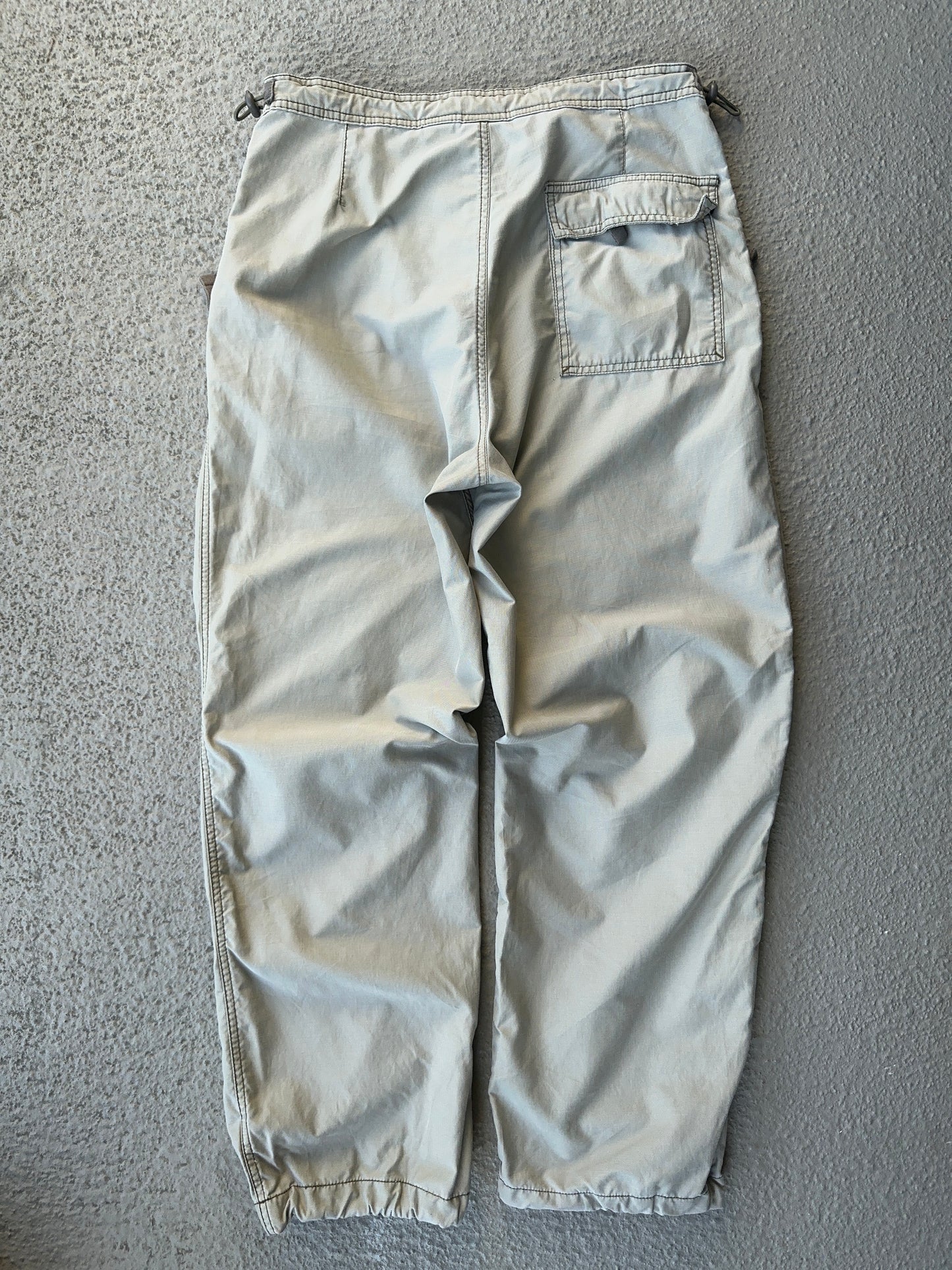 2000 GAP Technical Pants