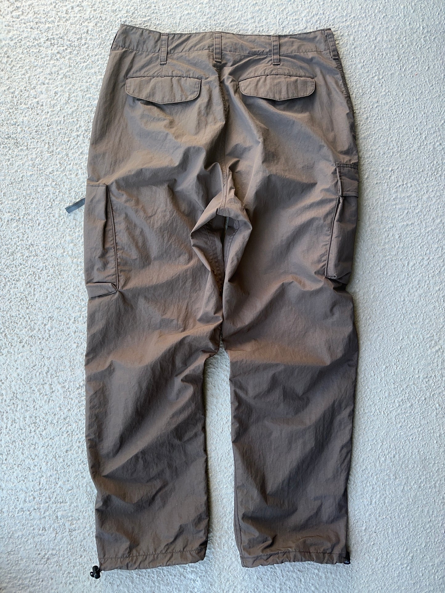 90’s Good Enough Nylon Cargo Pants (32)