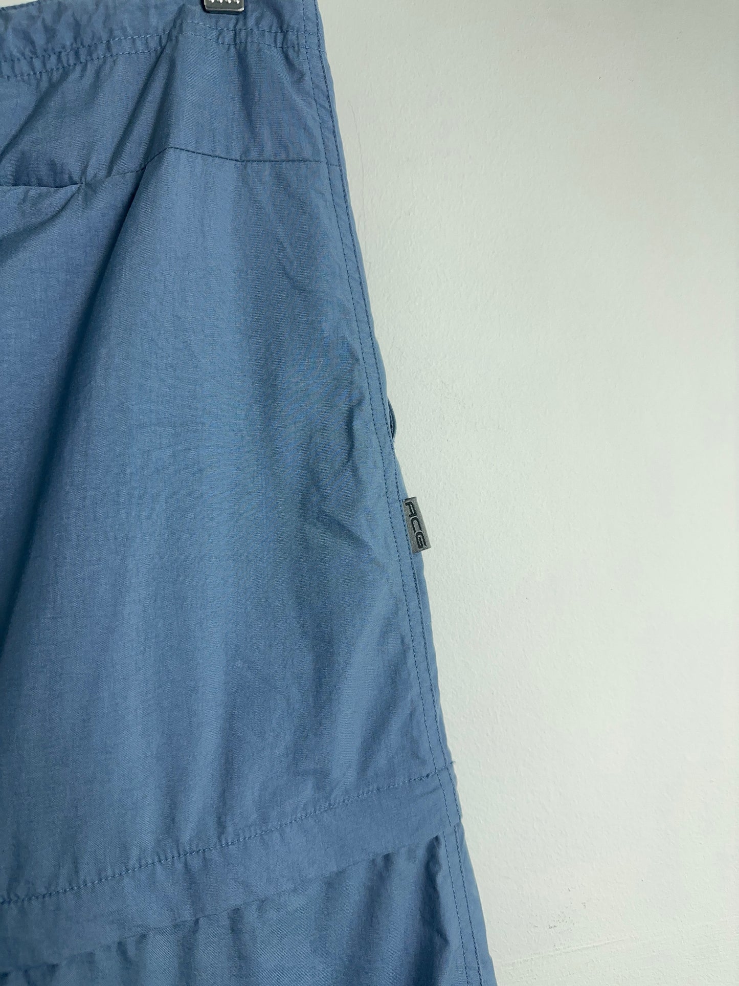 2002 Nike ACG 2n1 Skirt (M)