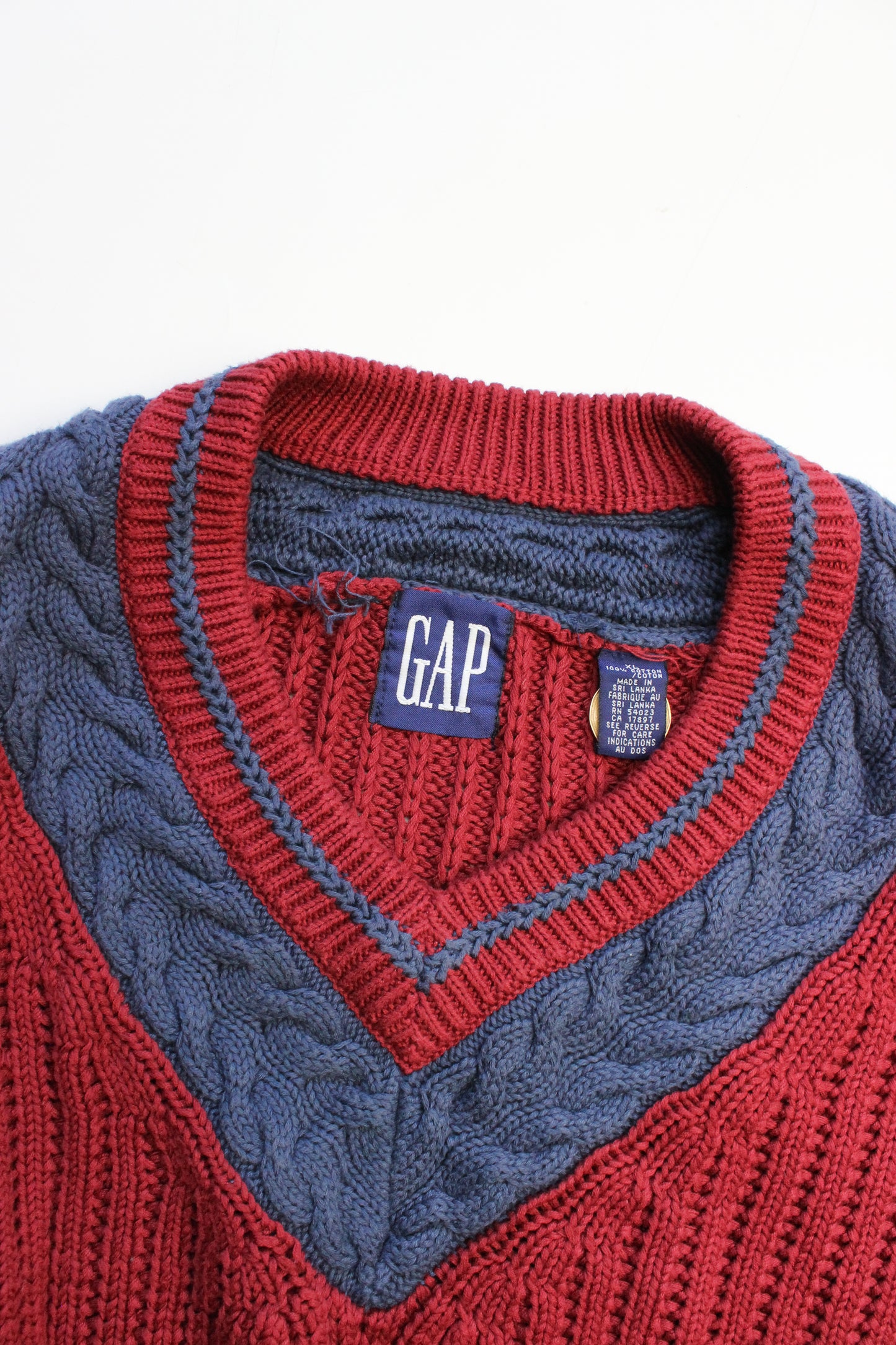 90's GAP V-Neck Knit (XL)