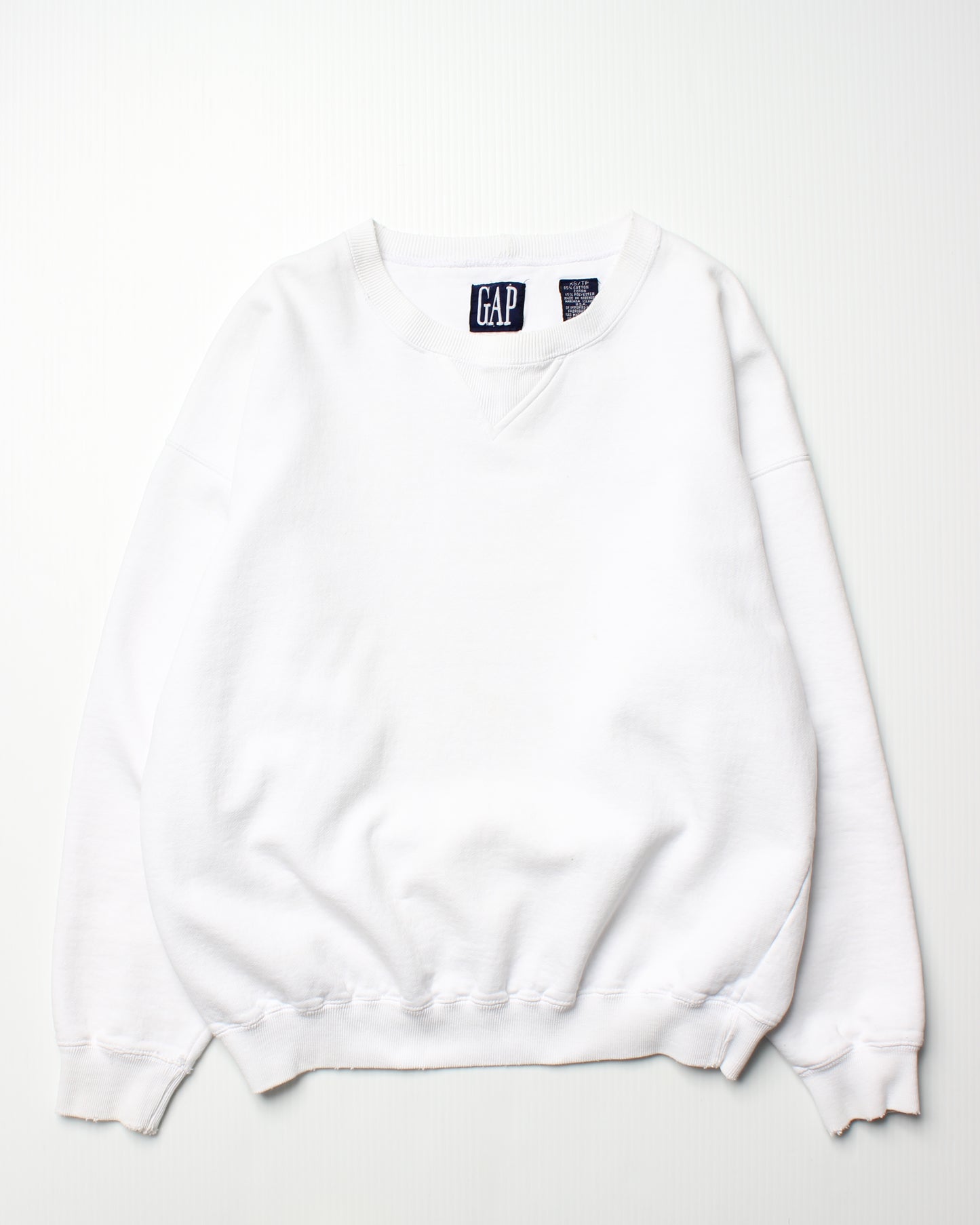 90's GAP V-Inset Crewneck (XS)