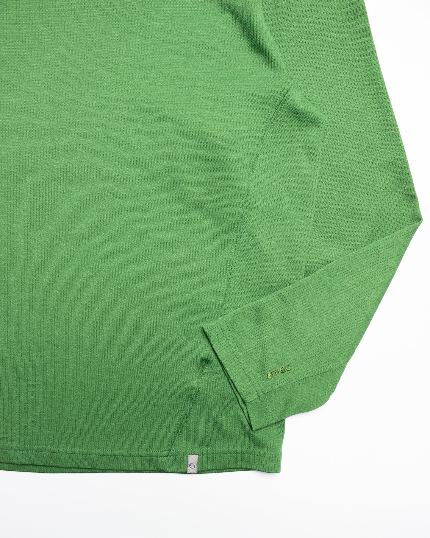 2000's MEC Longsleeve (M)