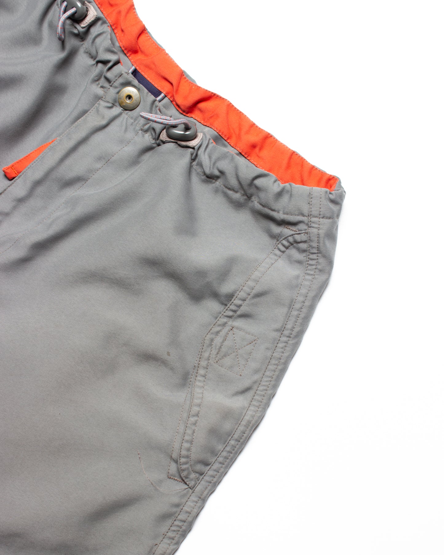 1990's GAP Tech Shorts (30)