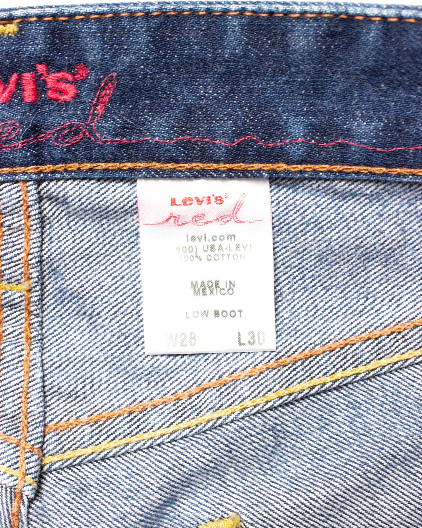 2000's Levis RED Collection Bootcut Denim (28)