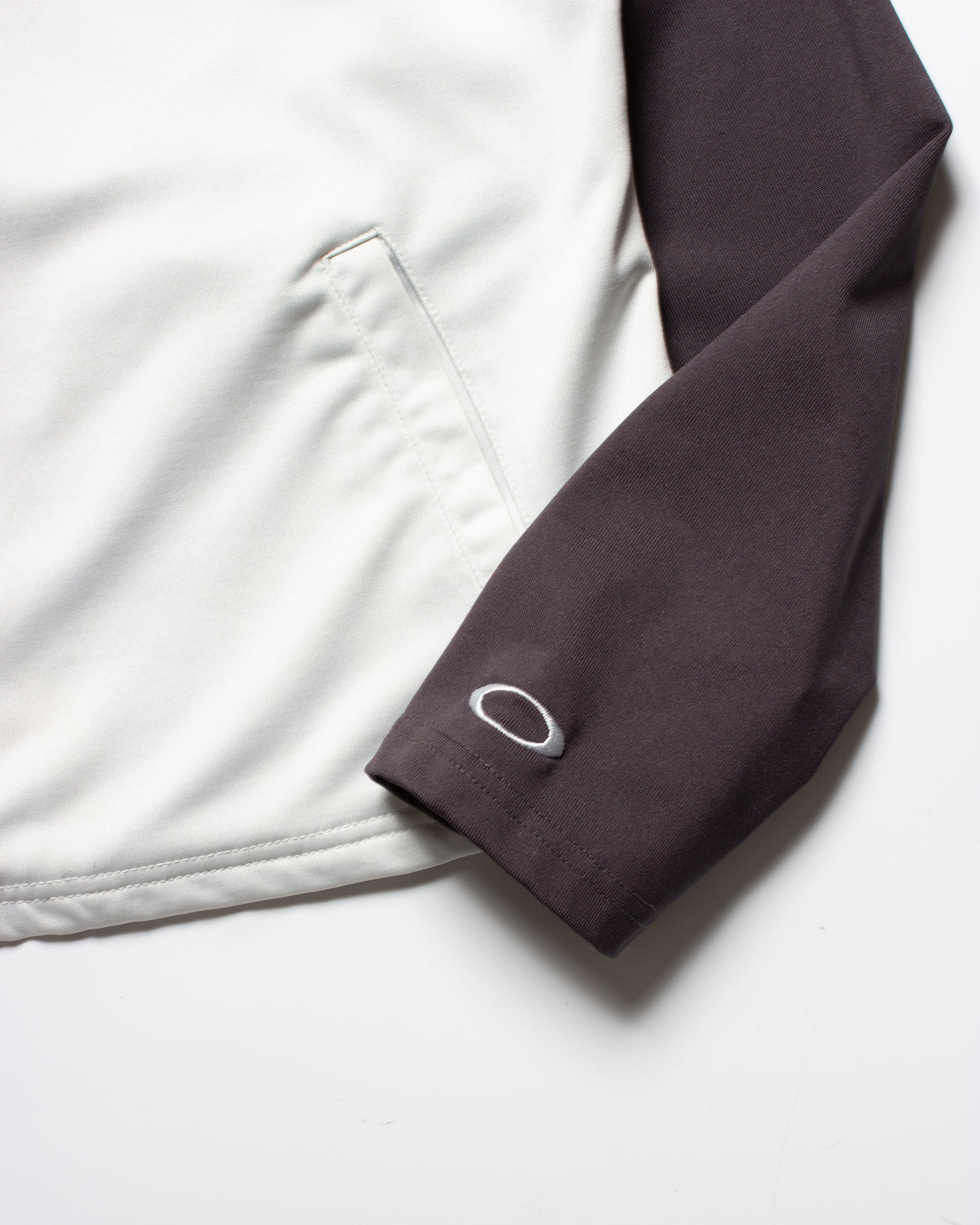 2000's Oakley Half Zip Hoodie (L)