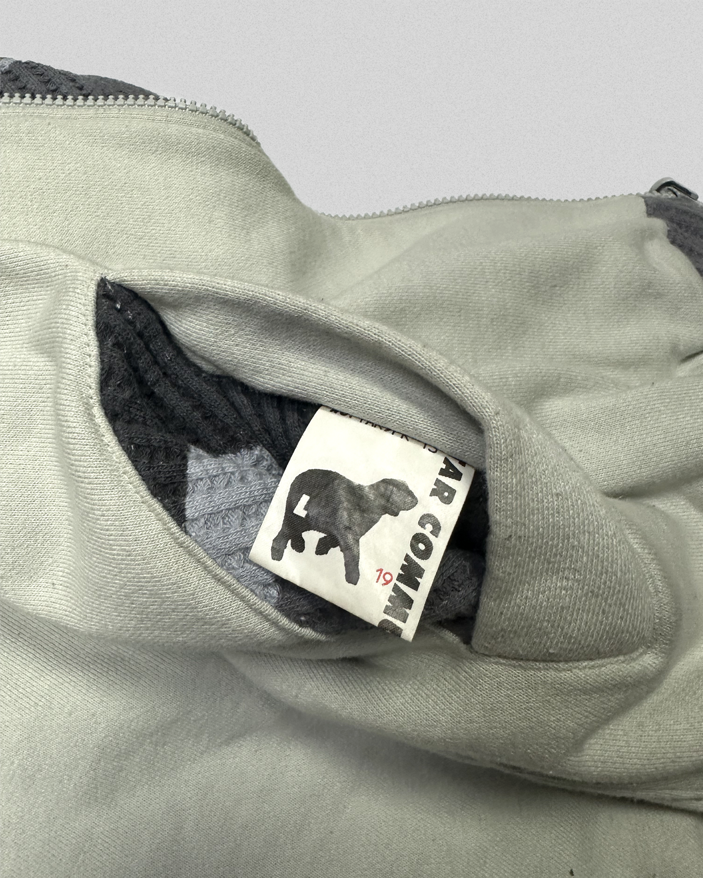 2005 TAR Reversible Thunder Camo Hoodie (L)