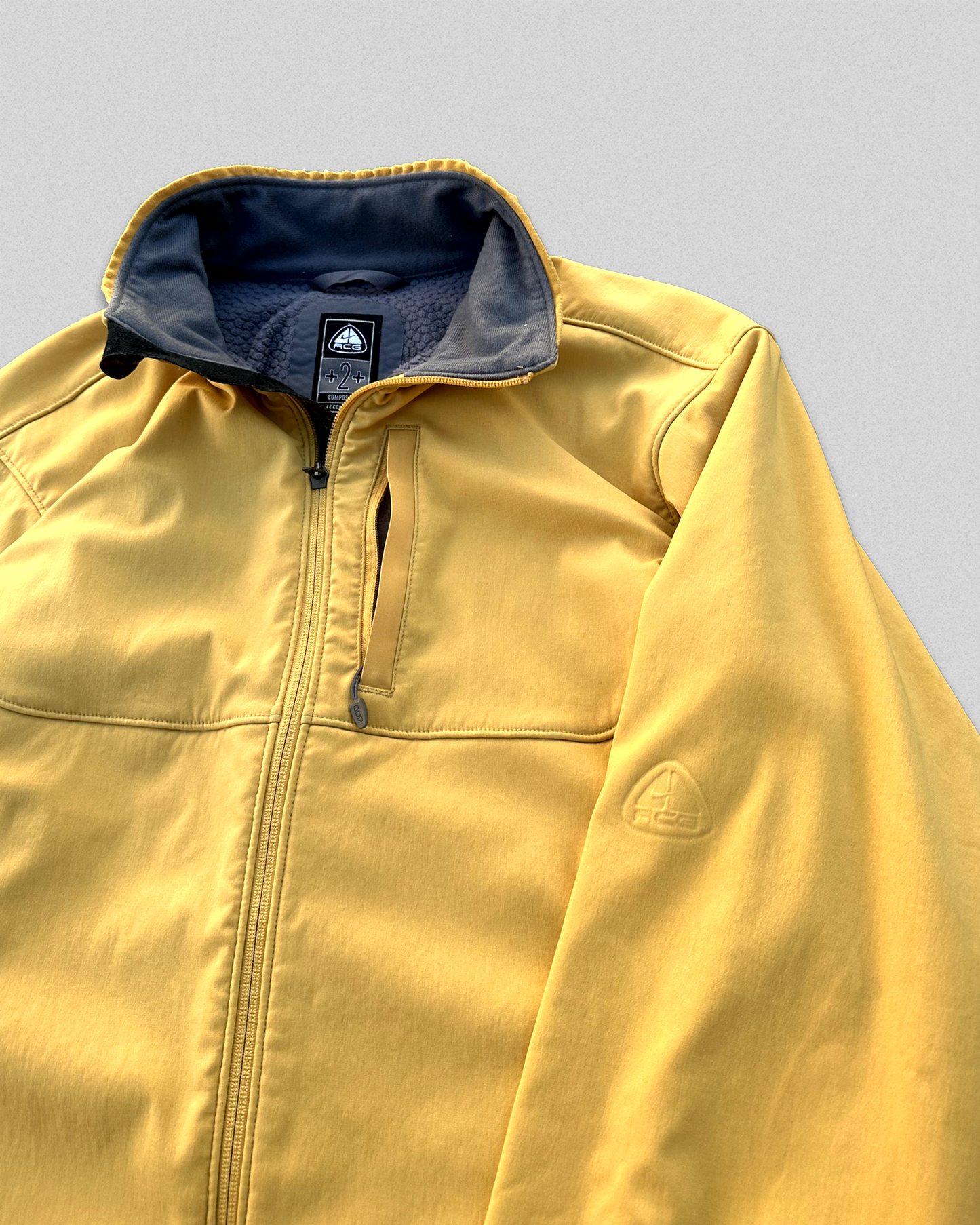 04' Nike ACG Soft Shell (M)