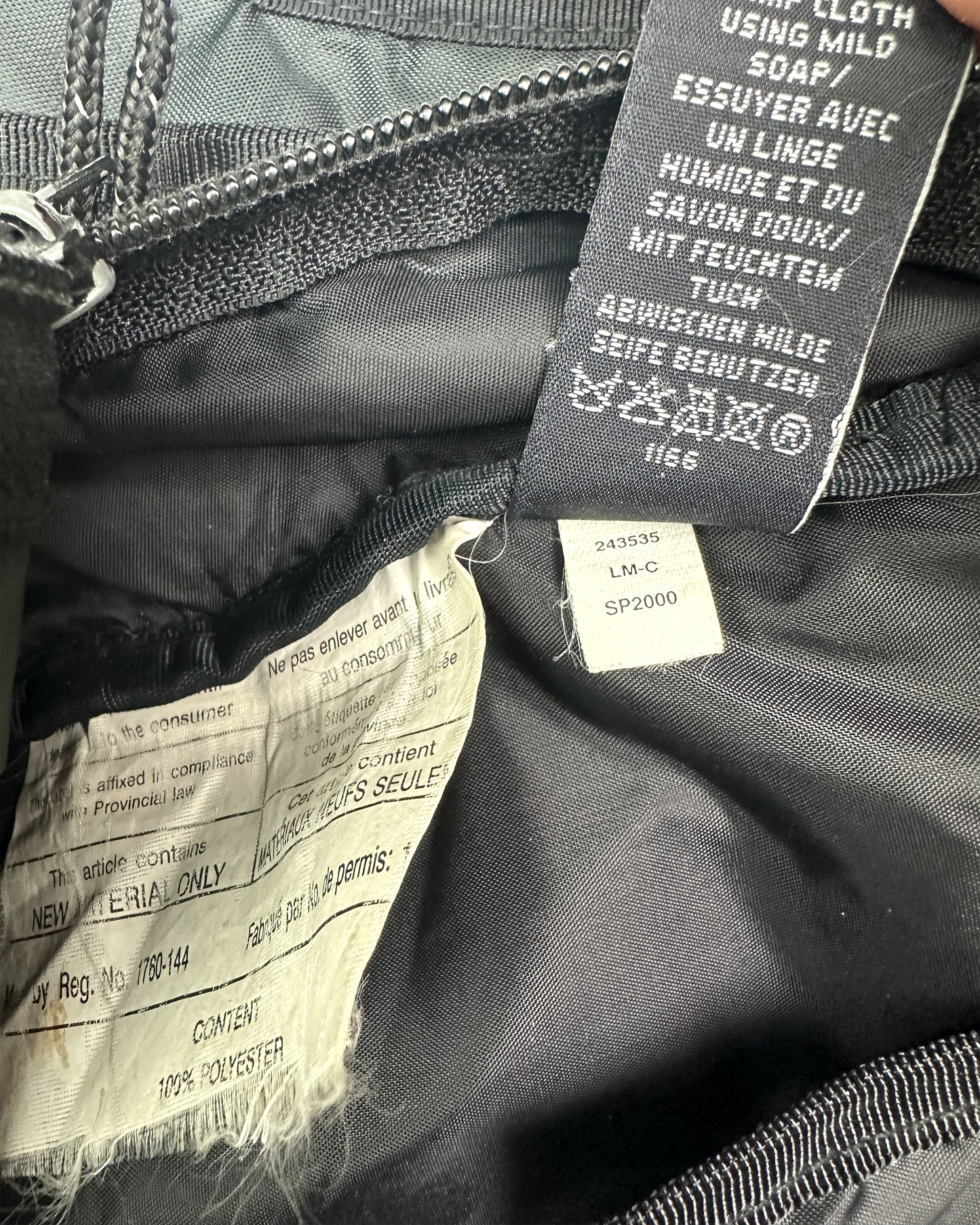 2000 Square GAP Sling Bag