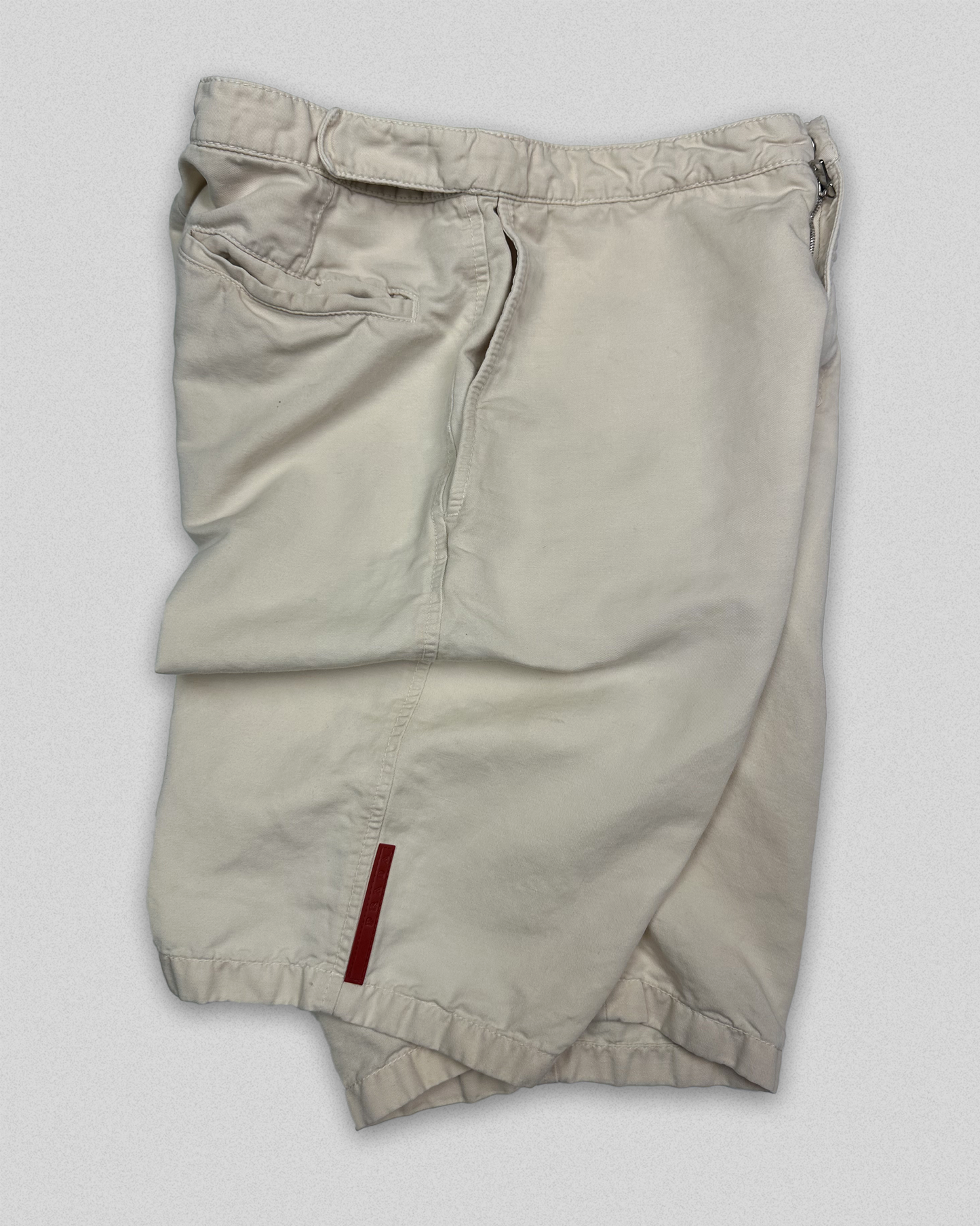 00's Prada Linen Blend Shorts (30)