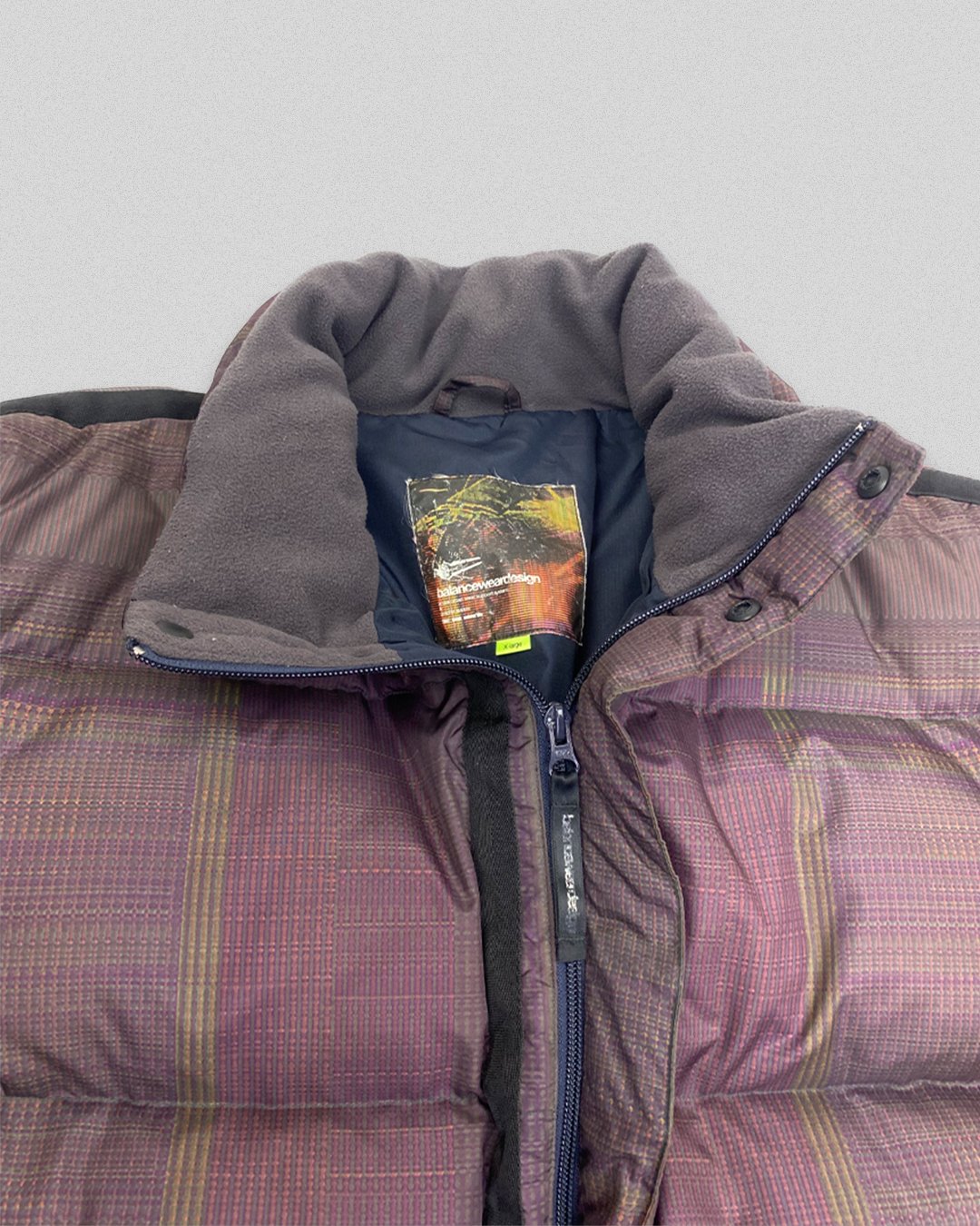 Balance Wear Design Puffer Jacket (XL)