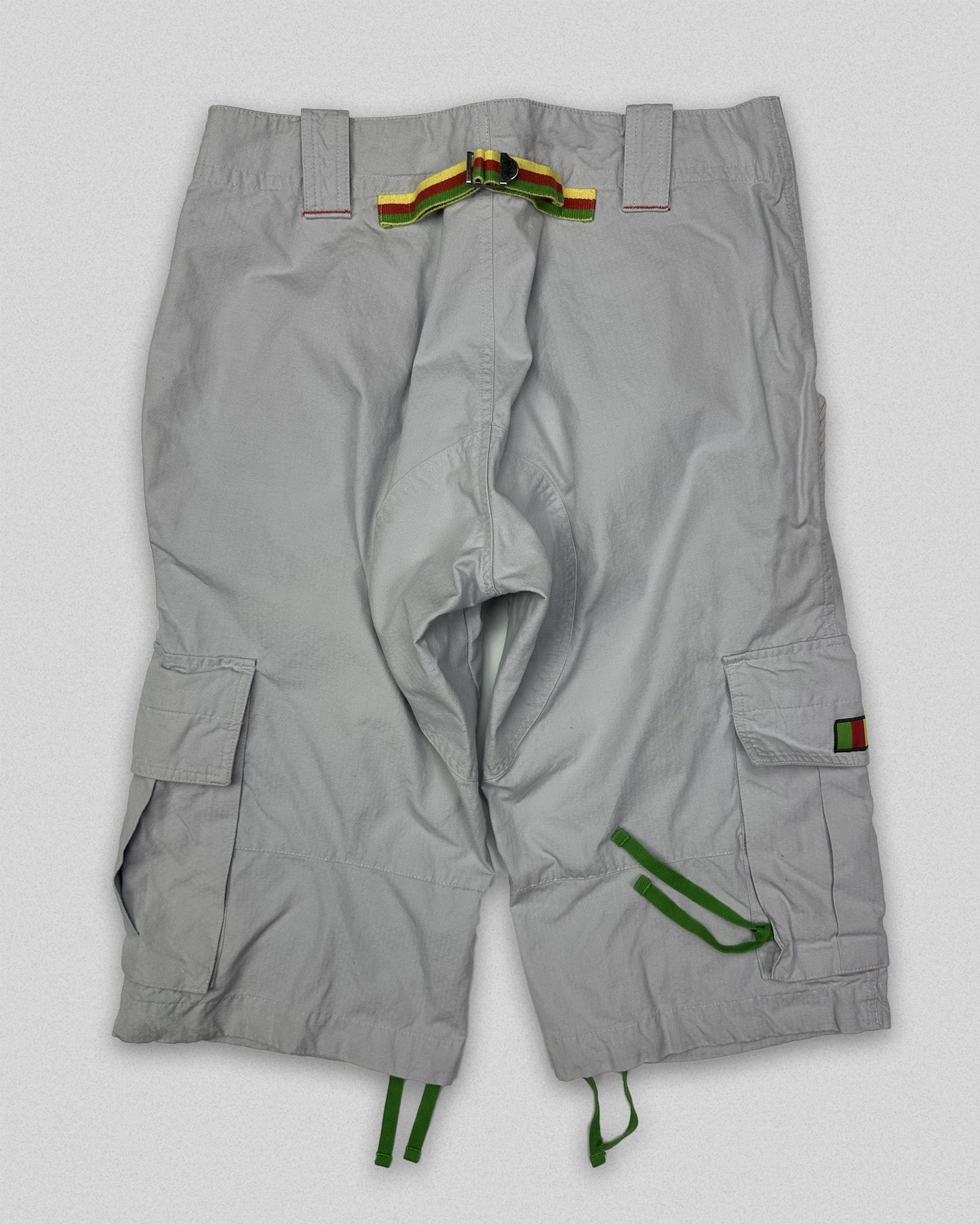00's Puma Rasta 3/4 Shorts (32)