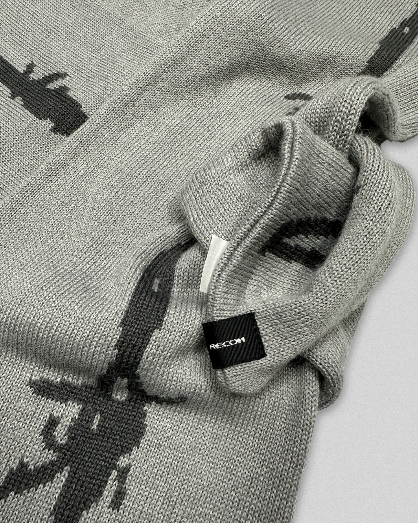 00's Recon Barbwire Scarf